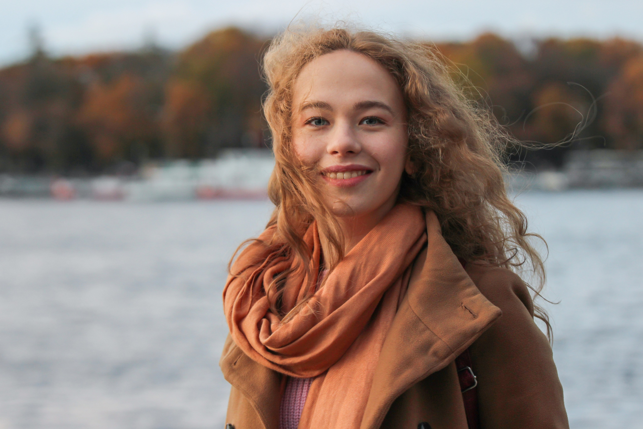 Julia in Saint-Petersburg. Main