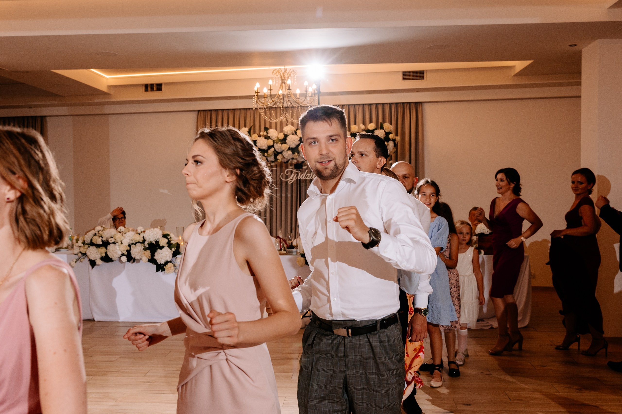 Wiki ♡ Przemek. Fotograf Ślubny Warszawa - Sesje Biznesowe Rodzinne Eventy