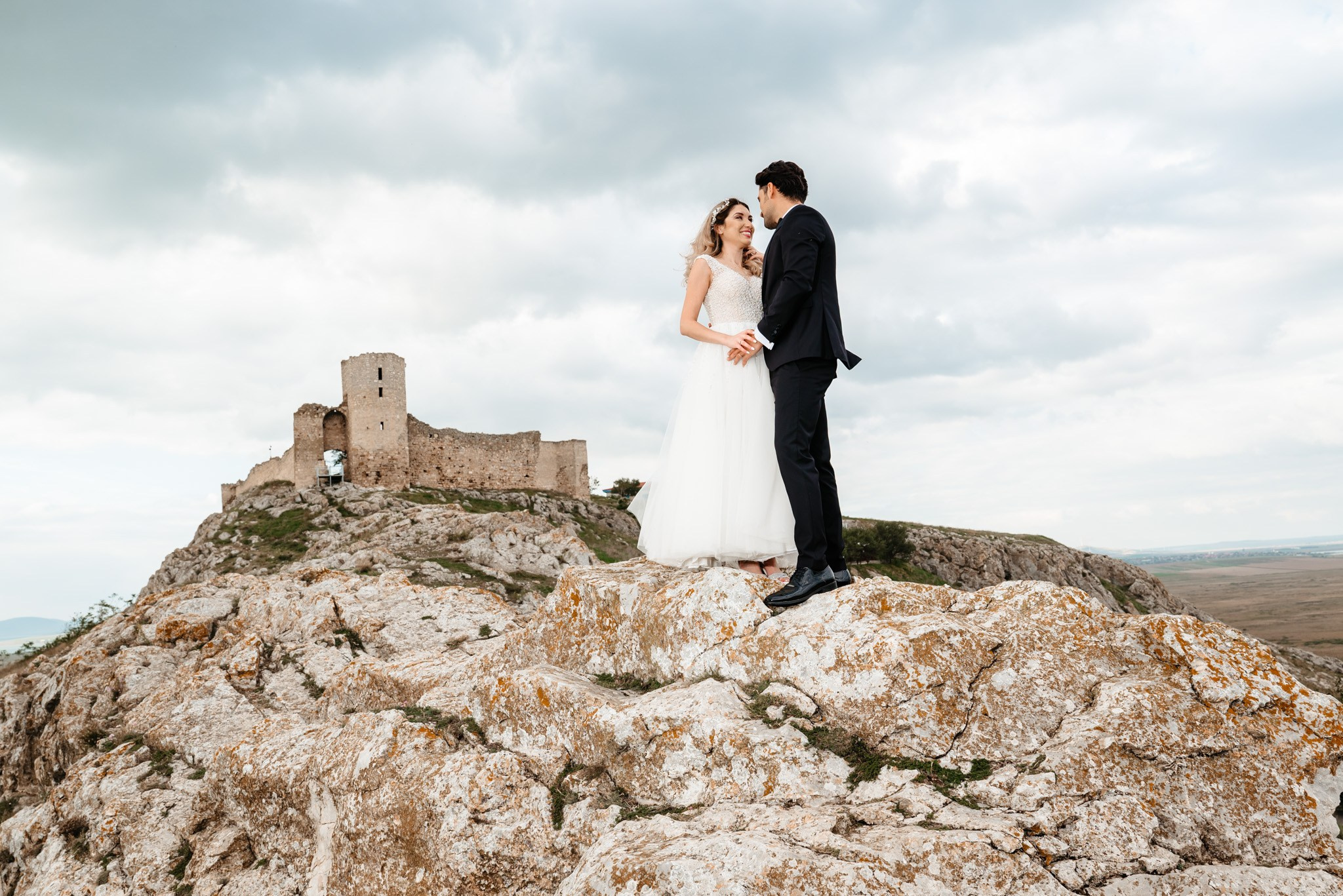 Alexandra & Robert. Www.besttalesstudio.com