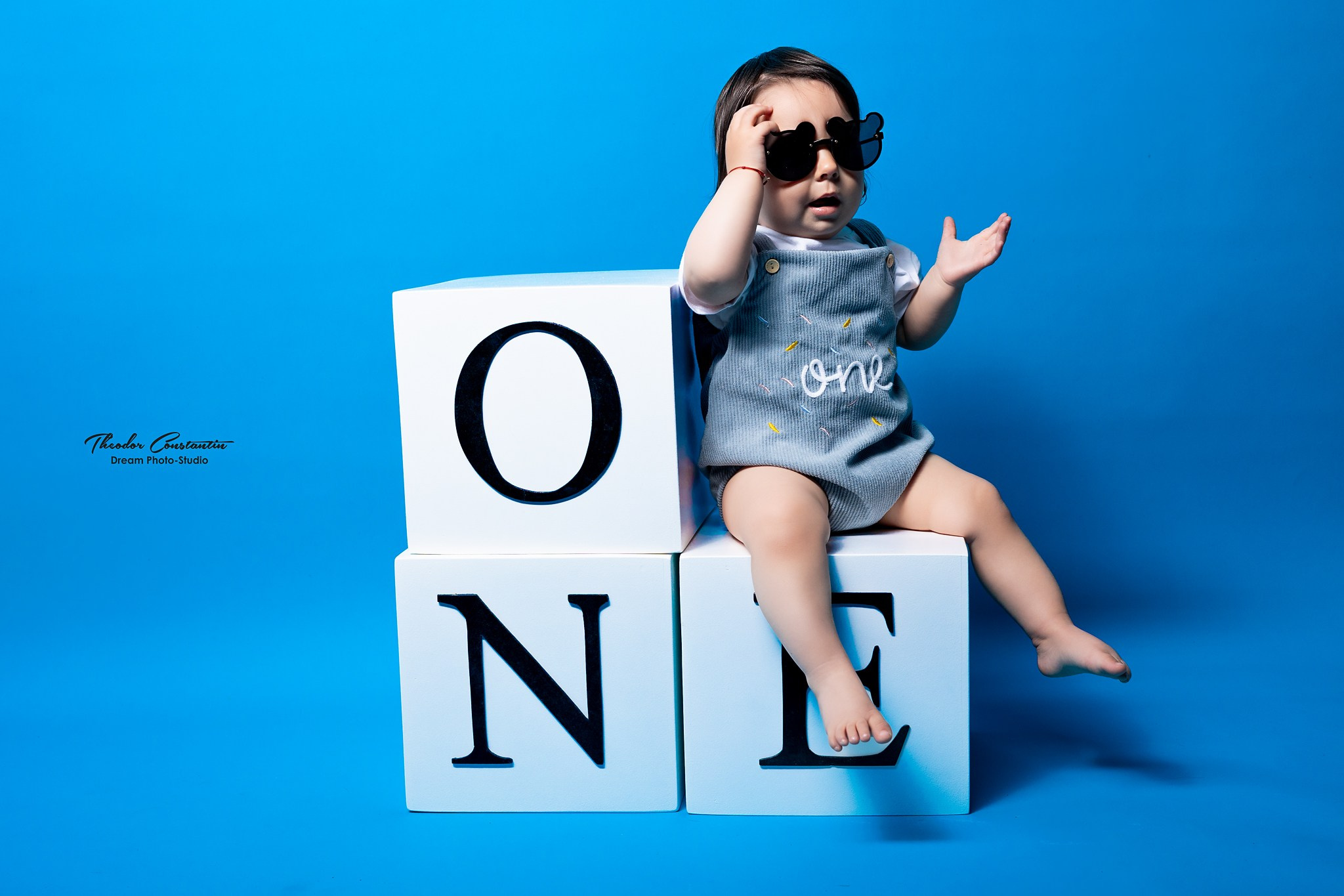 Studio. Dream Studio Galați – ședințe foto profesionale pentru familie, portrete și evenimente