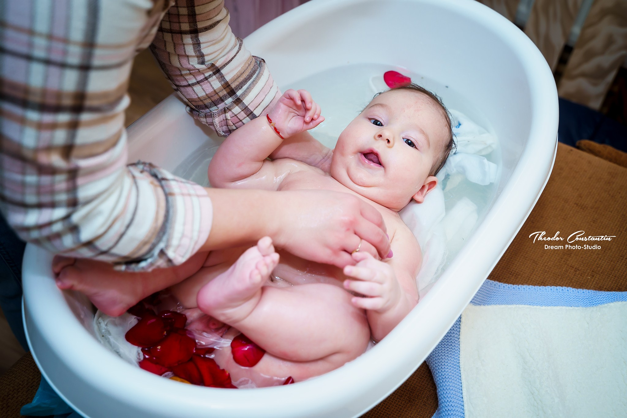 Botez. Dream Studio Galați – ședințe foto profesionale pentru familie, portrete și evenimente