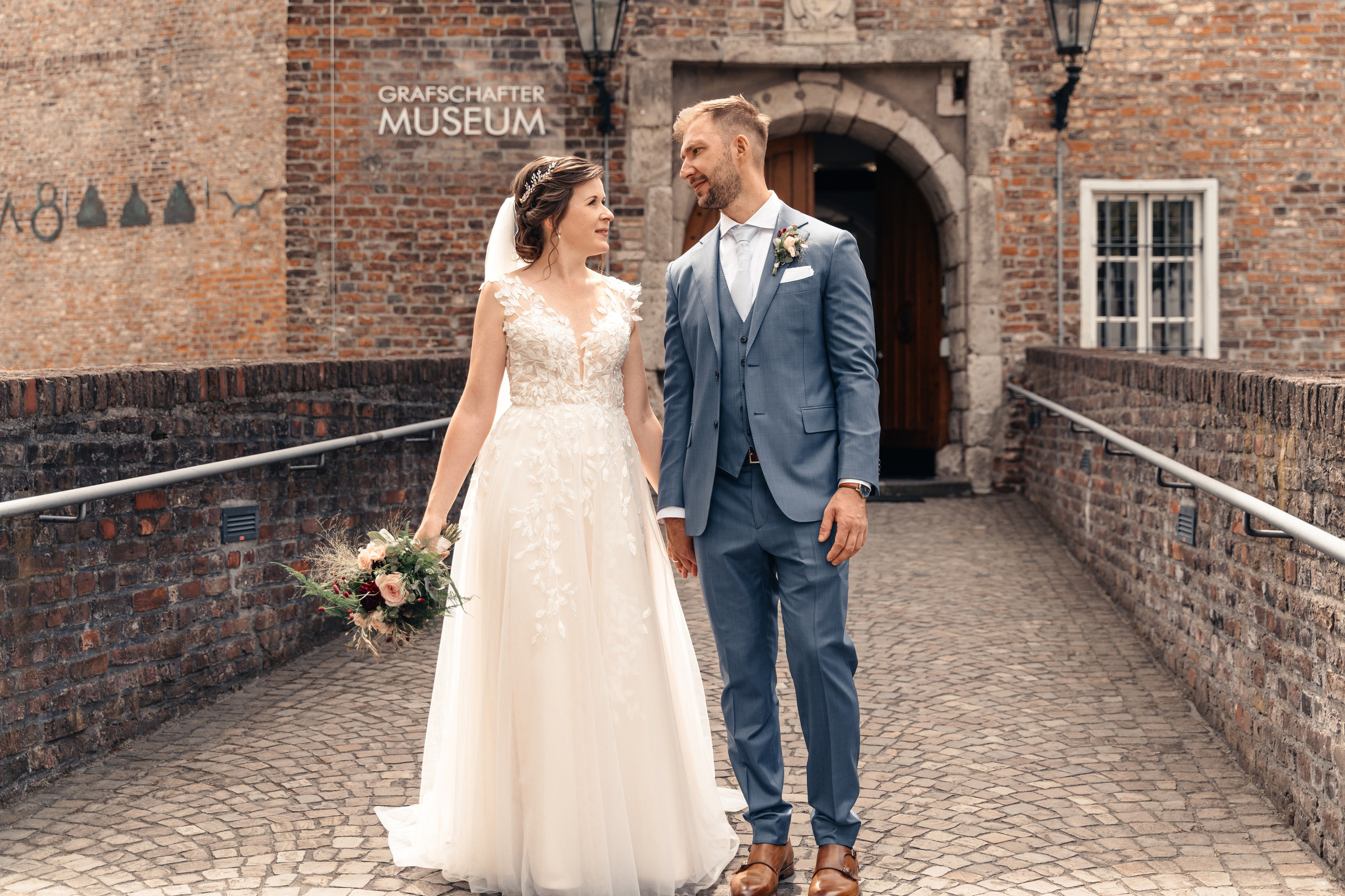 L & M in Moers. Wedding Photographer Germany
