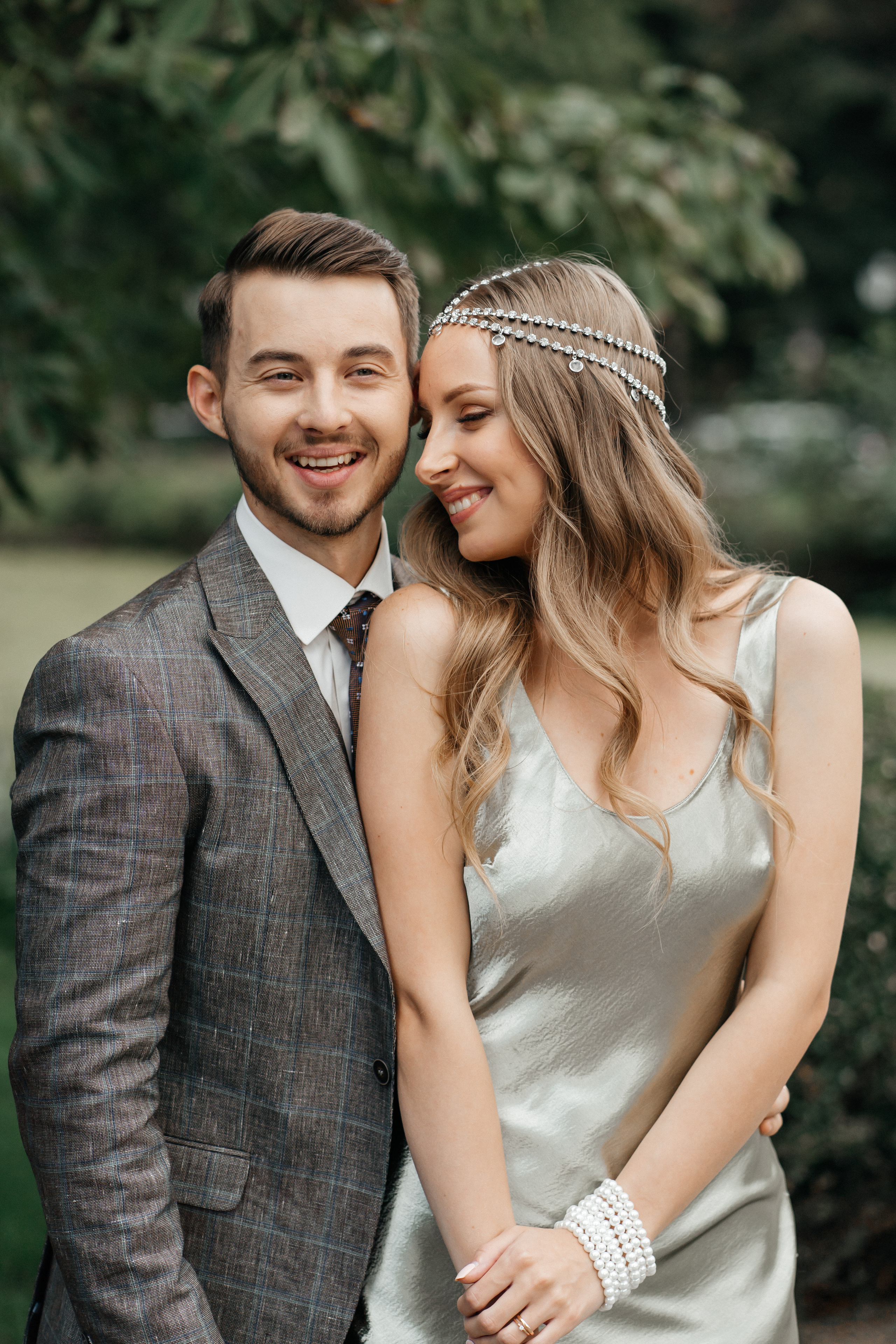 Lovestory am Schloss Auel. Wedding Photographer Germany