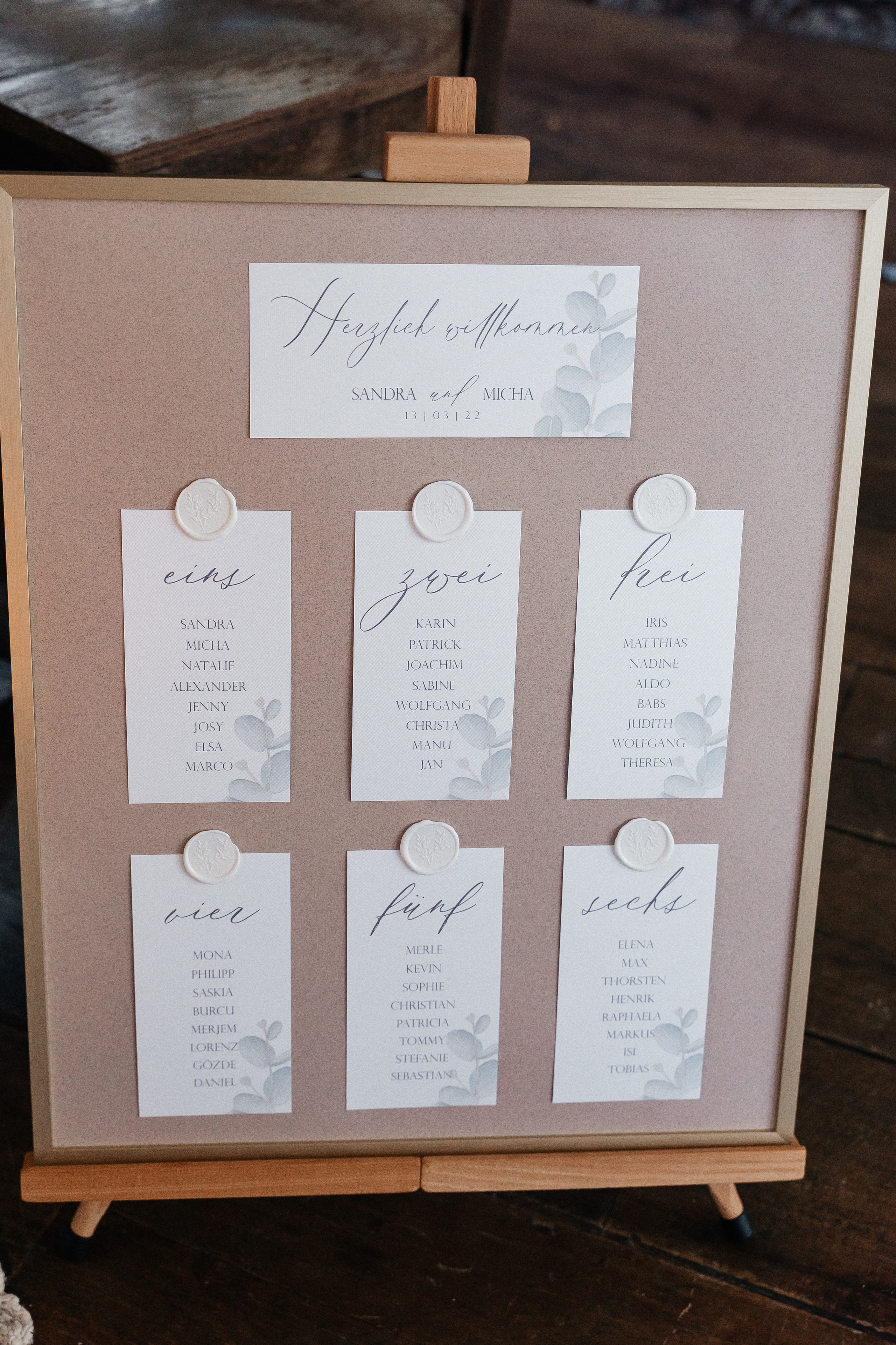 S & M im Ladü D´dorf. Hochzeitsfotograf für Moers, Niederrhein, Düsseldorf, NRW und Deutschland