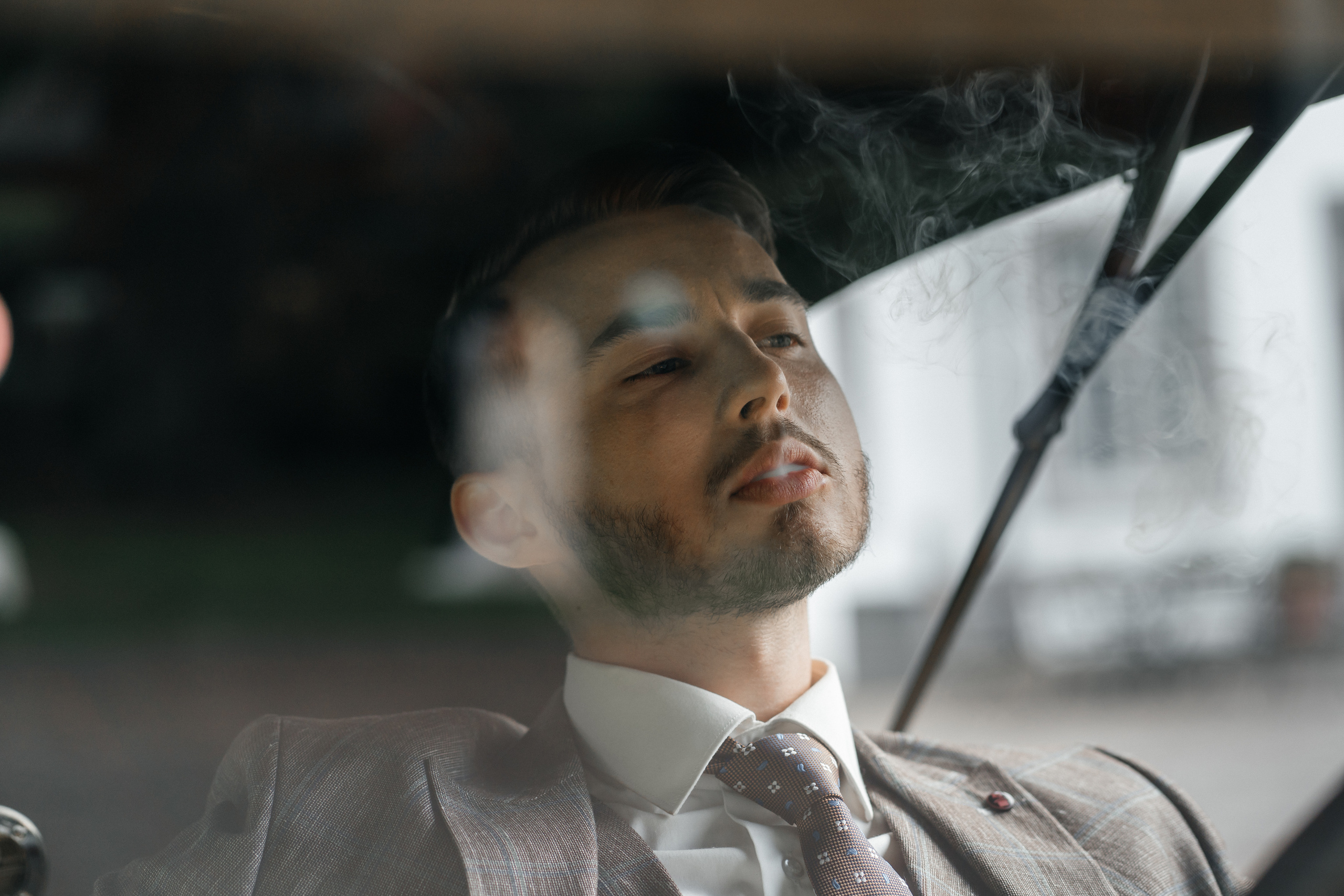 Lovestory am Schloss Auel. Wedding Photographer Germany