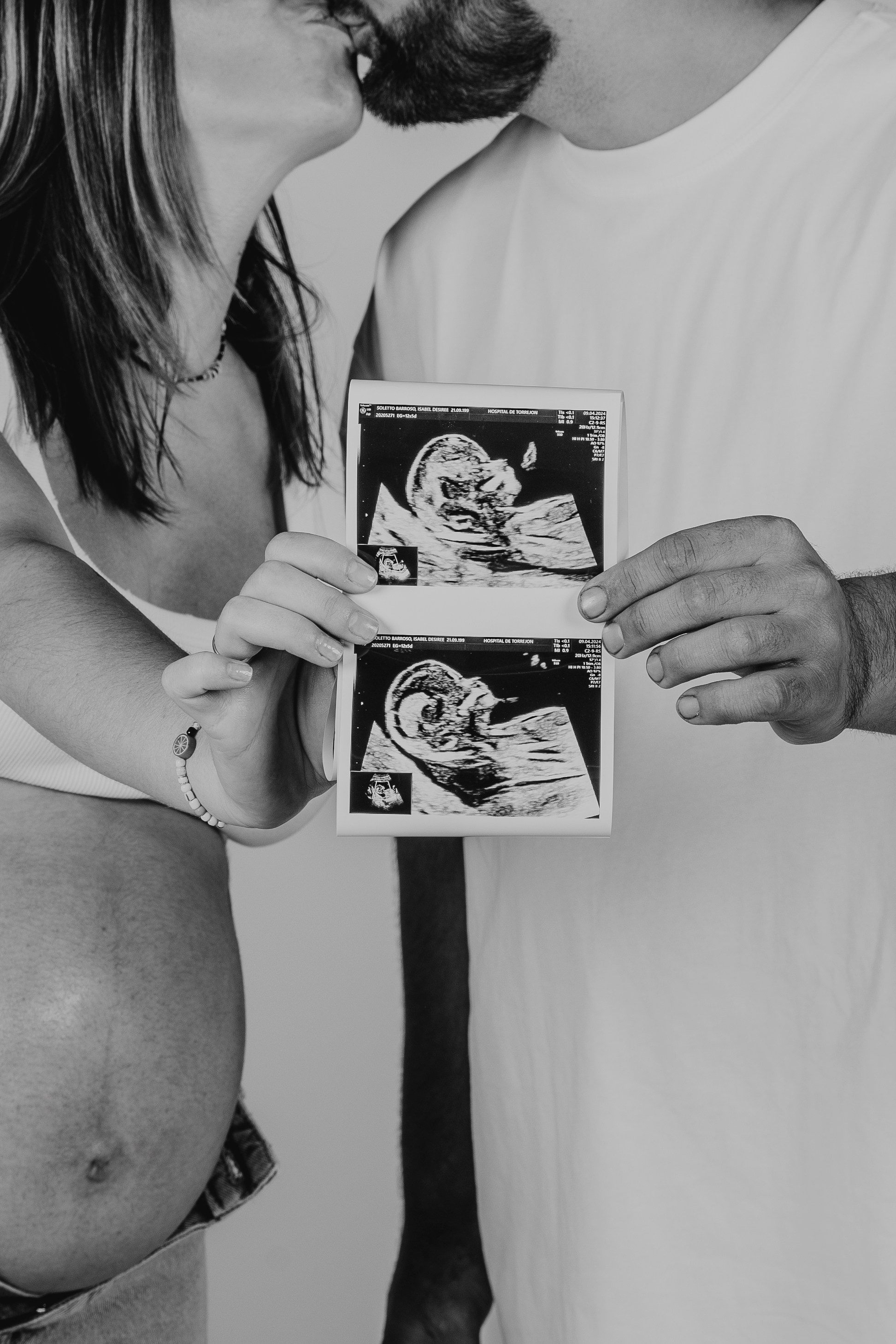 Sesiones de Fotografía de Embarazo en Madrid - Rainbox. Rainbox Estudio de Fotografía