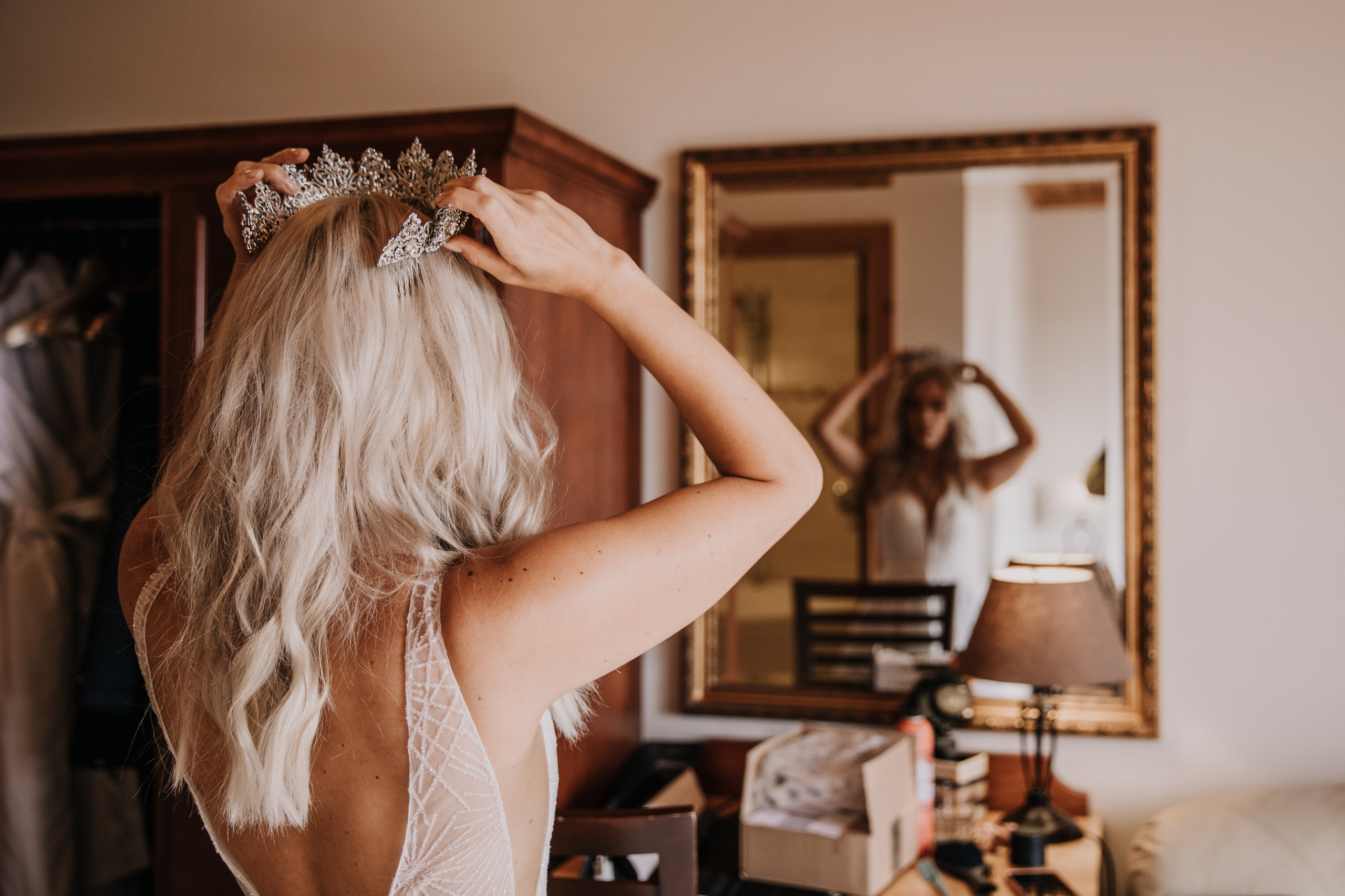 Covid elopement in Iceland. Iceland elopement photo and video | Nikolaichik Photo