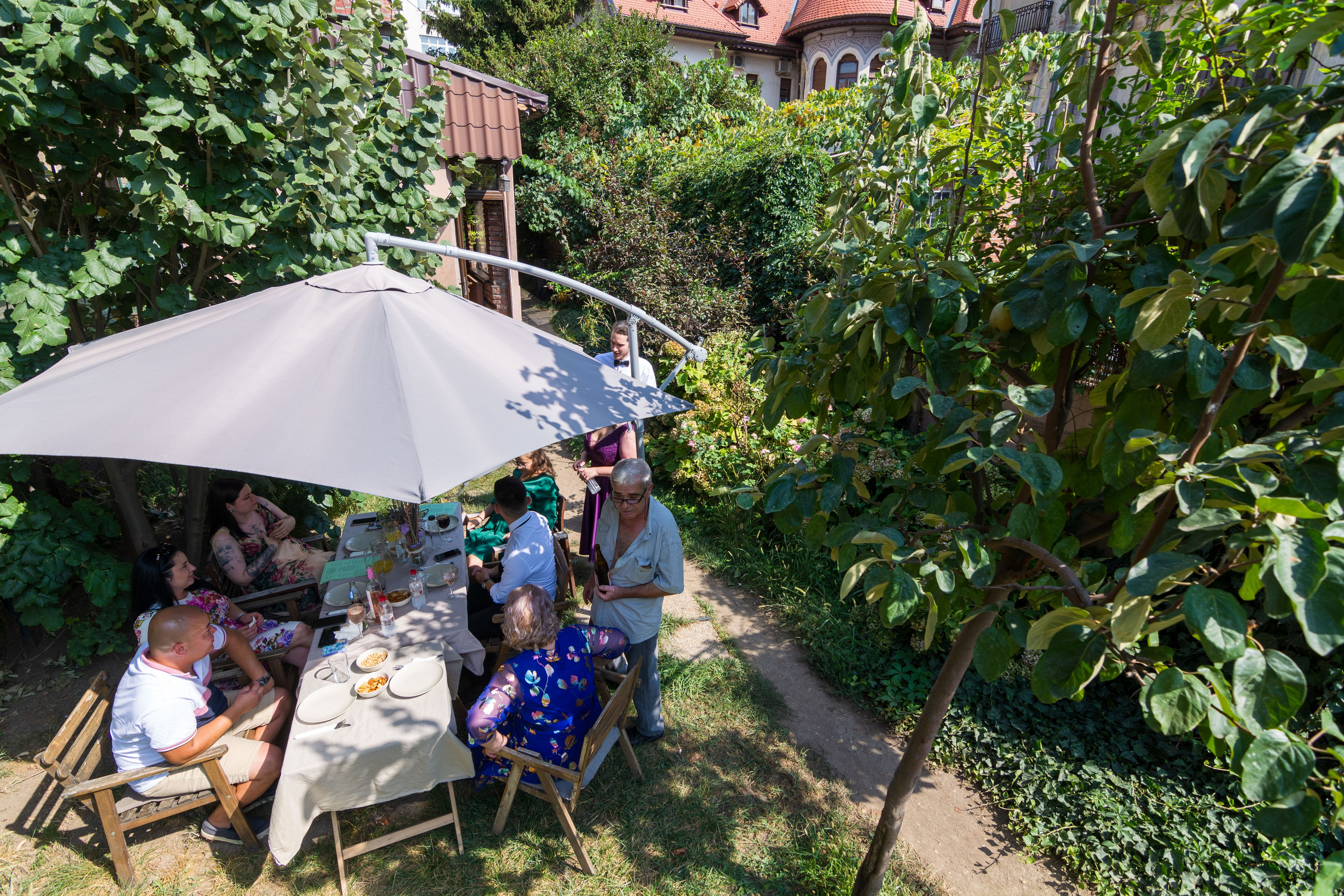 Ghid complet pentru organizarea unei nunți intime și personalizate. Wedding photographer from Bucharest Eugen Elisei