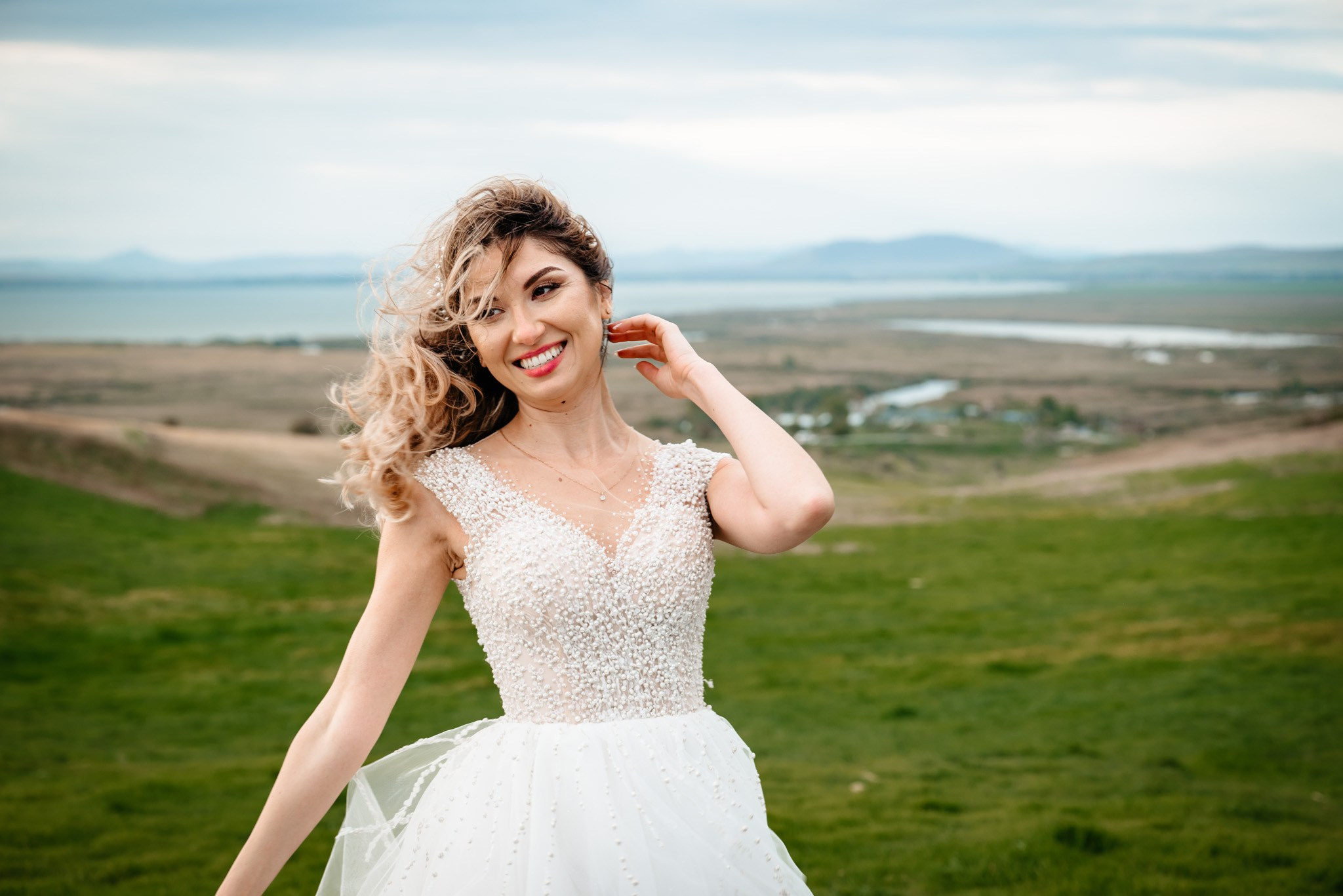 Alexandra & Robert. Www.besttalesstudio.com