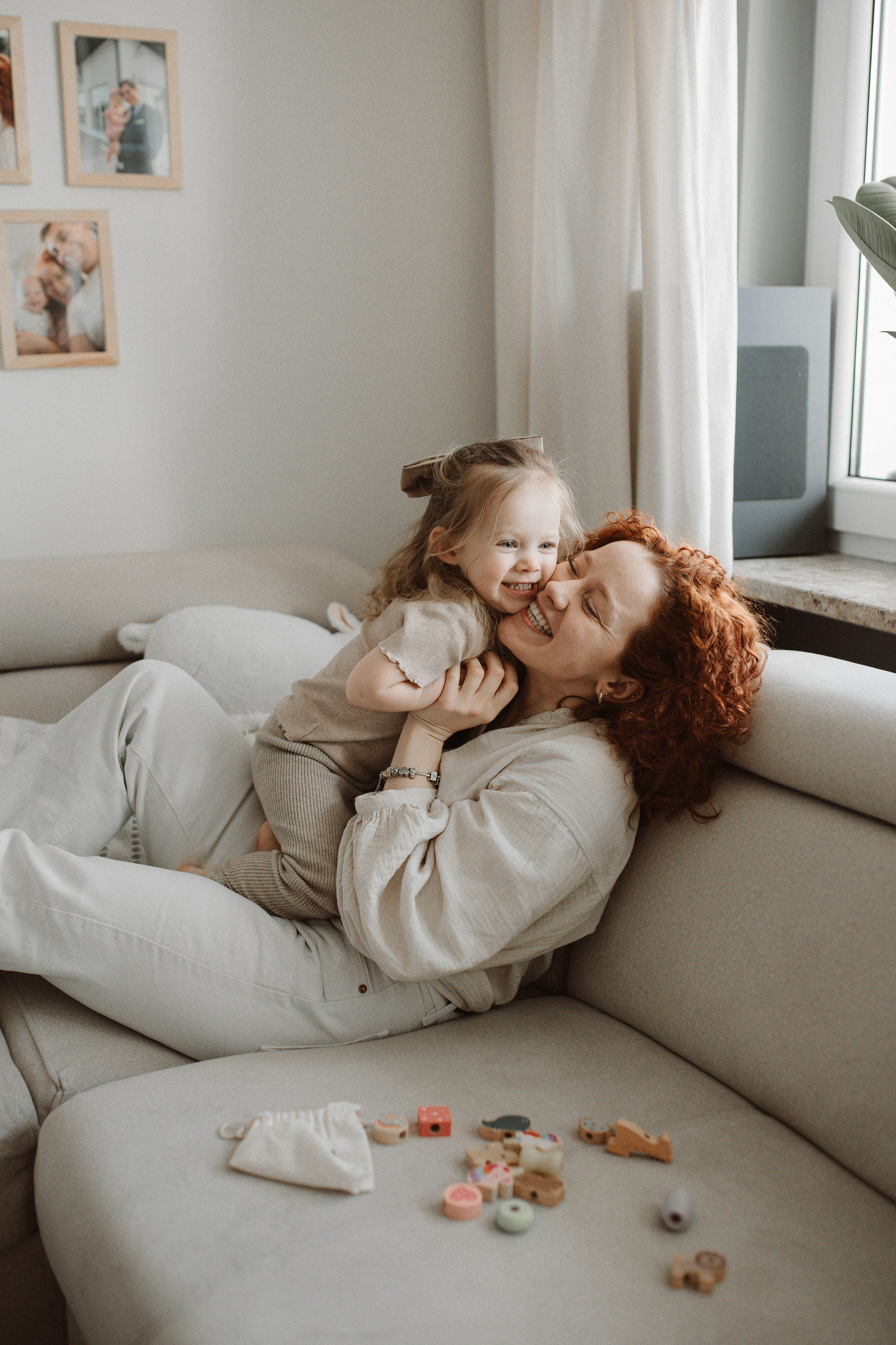 Pełna emocji fotografia sesja rodzinna i love story par zakochanych lifestyle | Natalia Malinowska Fotografia | Augustów Warszawa. Natalia Malinowska Fotografia | Fotograf ślubny i rodzinny Augustów Warszawa