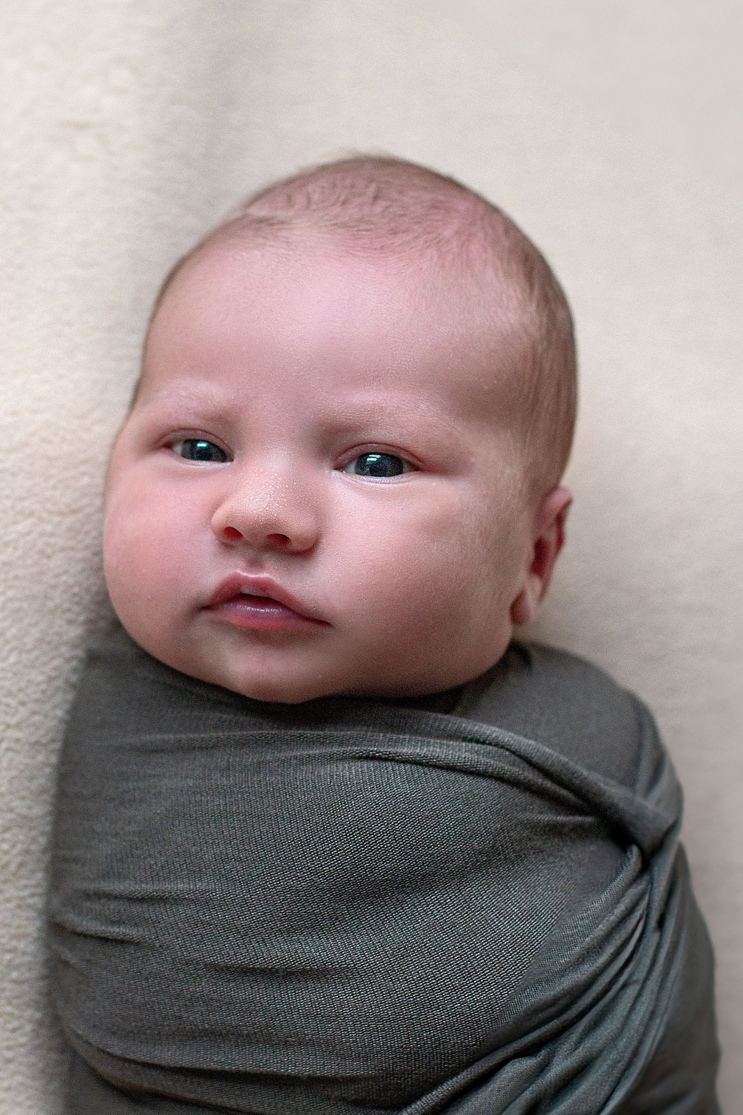 Newborn классическая. Детский и семейный фотограф в г. Бельцы