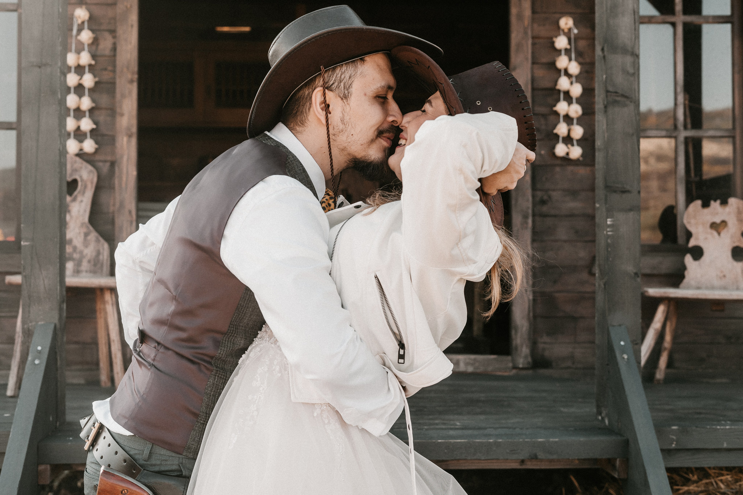 Christiana & Gyuszi. Dara Lens | The art of remembering