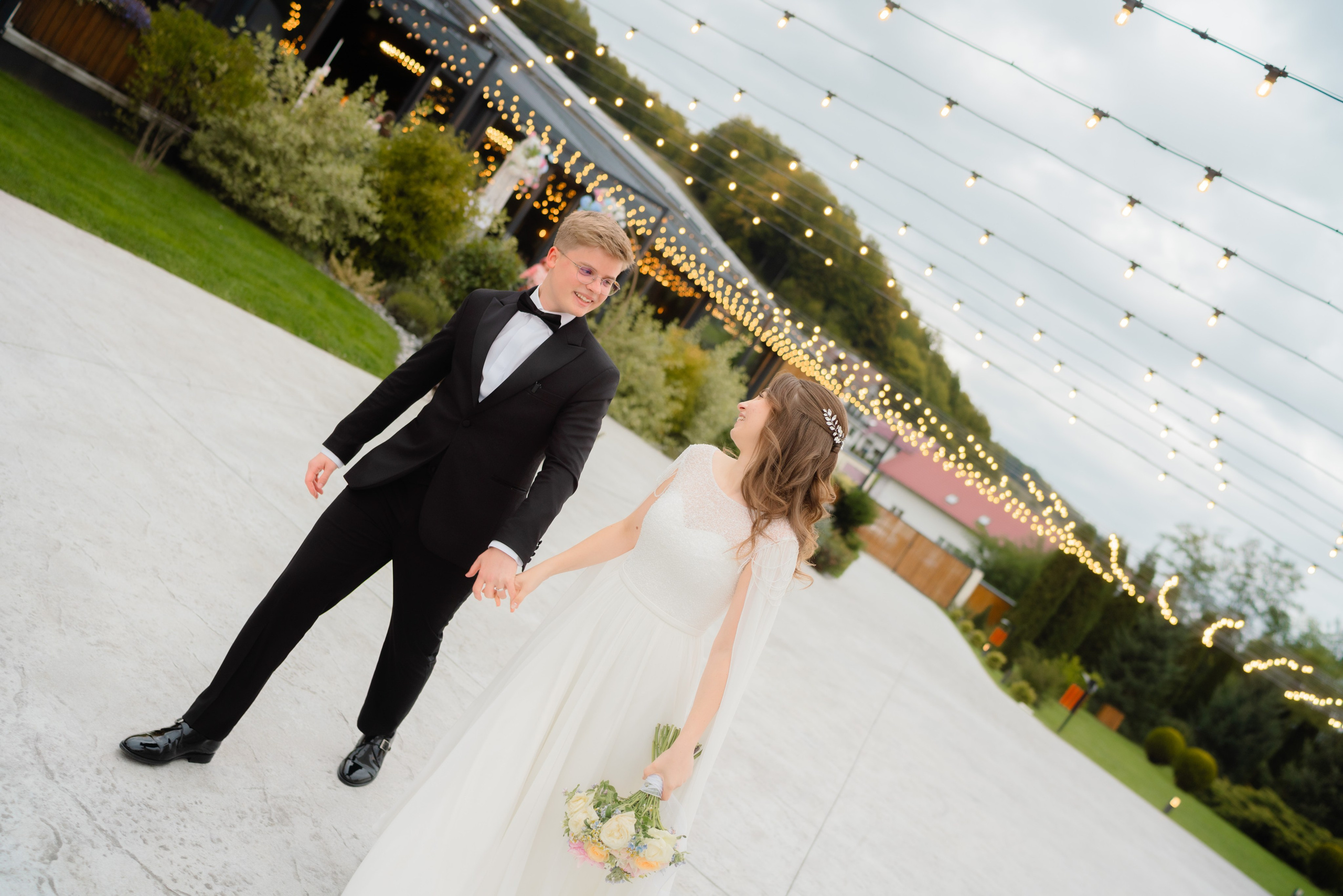 Miruna | Ruben Preview. Main