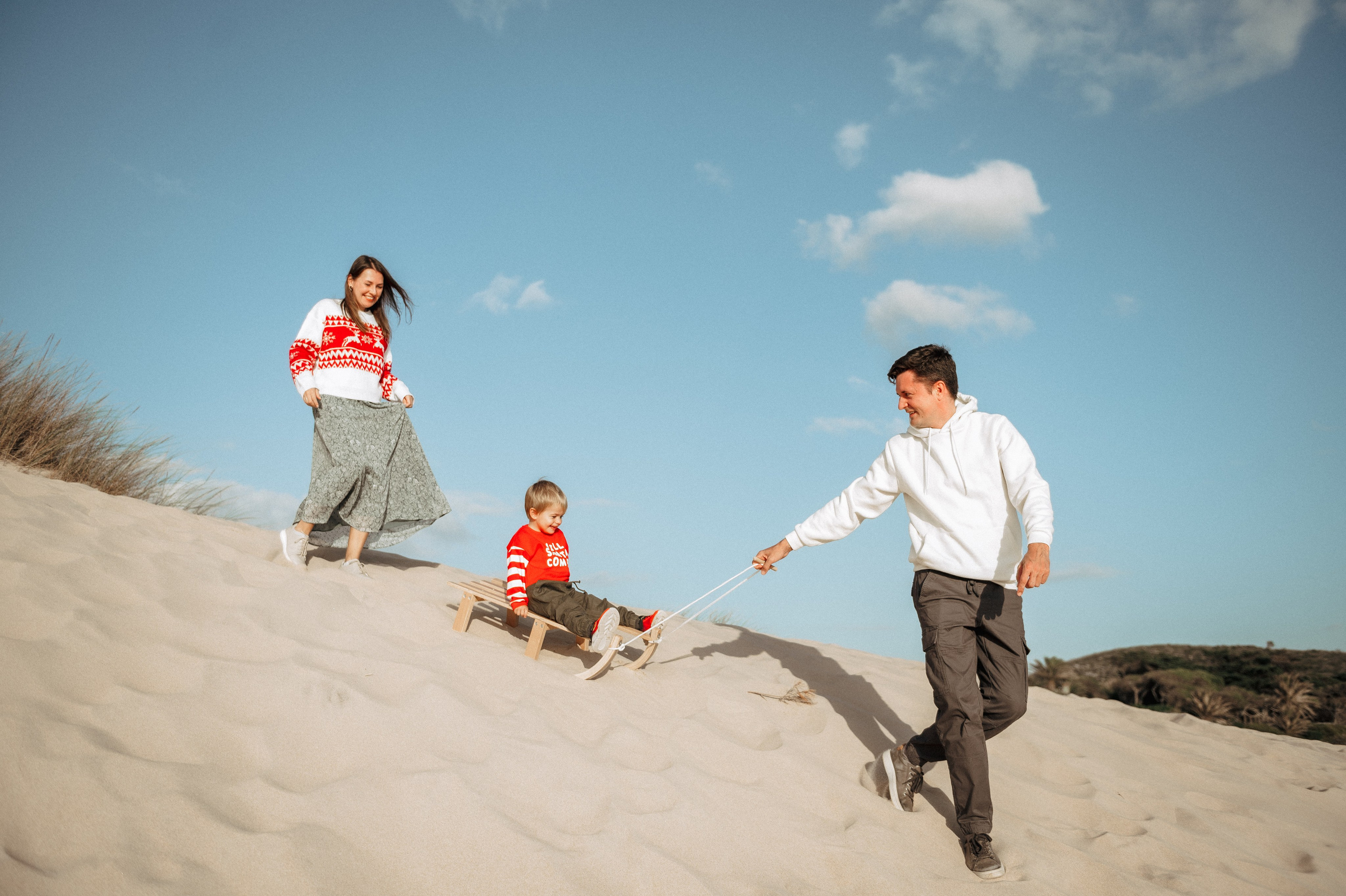 Family photo session in Alfama + Praça do Comercio. Sua fotógrafa em Lisboa — Anna Belova