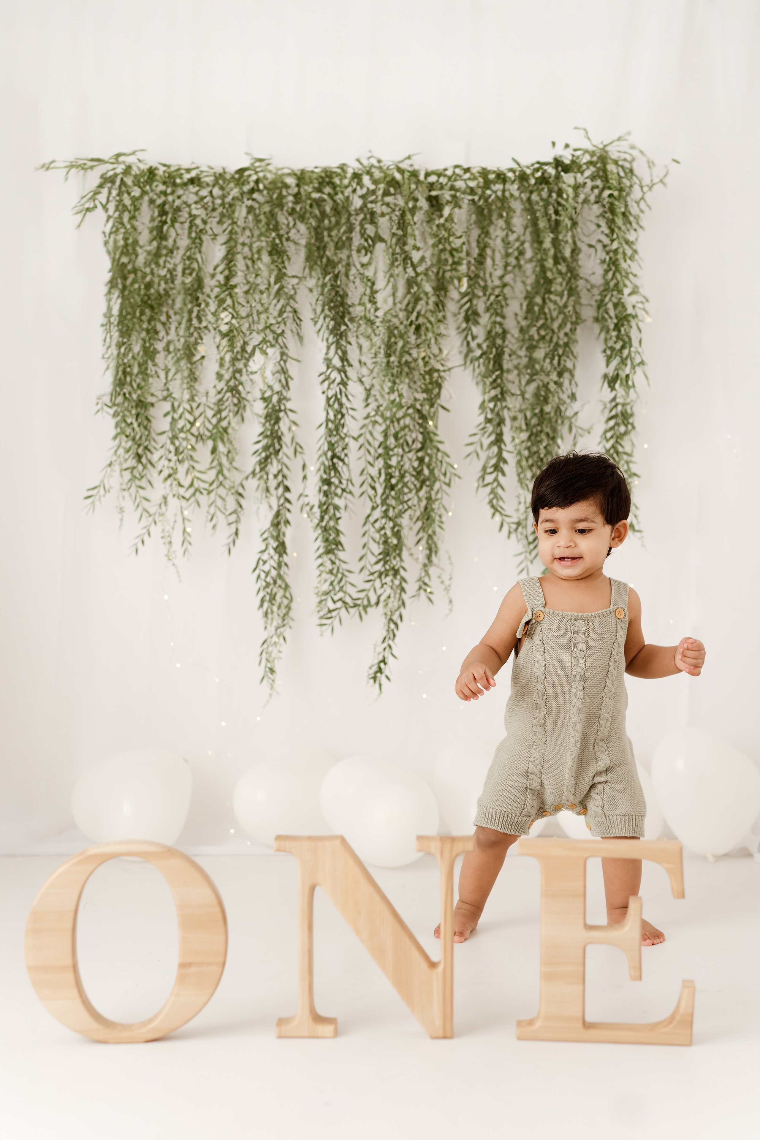 Pierwszy roczek Lithvika. Fotograf Łódź - sesja ciążowa, noworodkowa, dziecięca. Studio w Łodzi