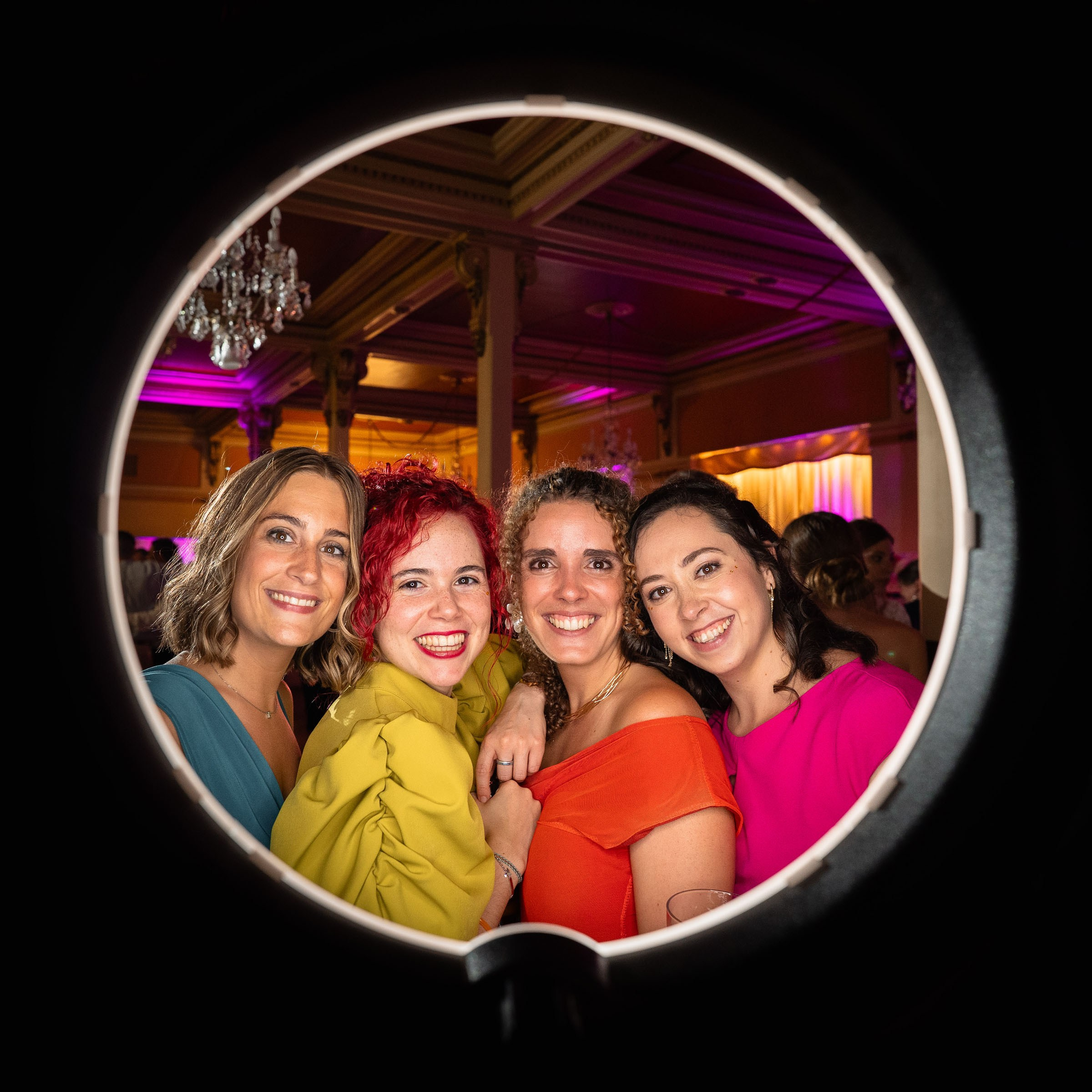 Photocircle y fotos de boda de Andrea y Jose en el Casino de Huesca. PIXLOVE - Fotógrafos de bodas Huesca Pirineos Zaragoza