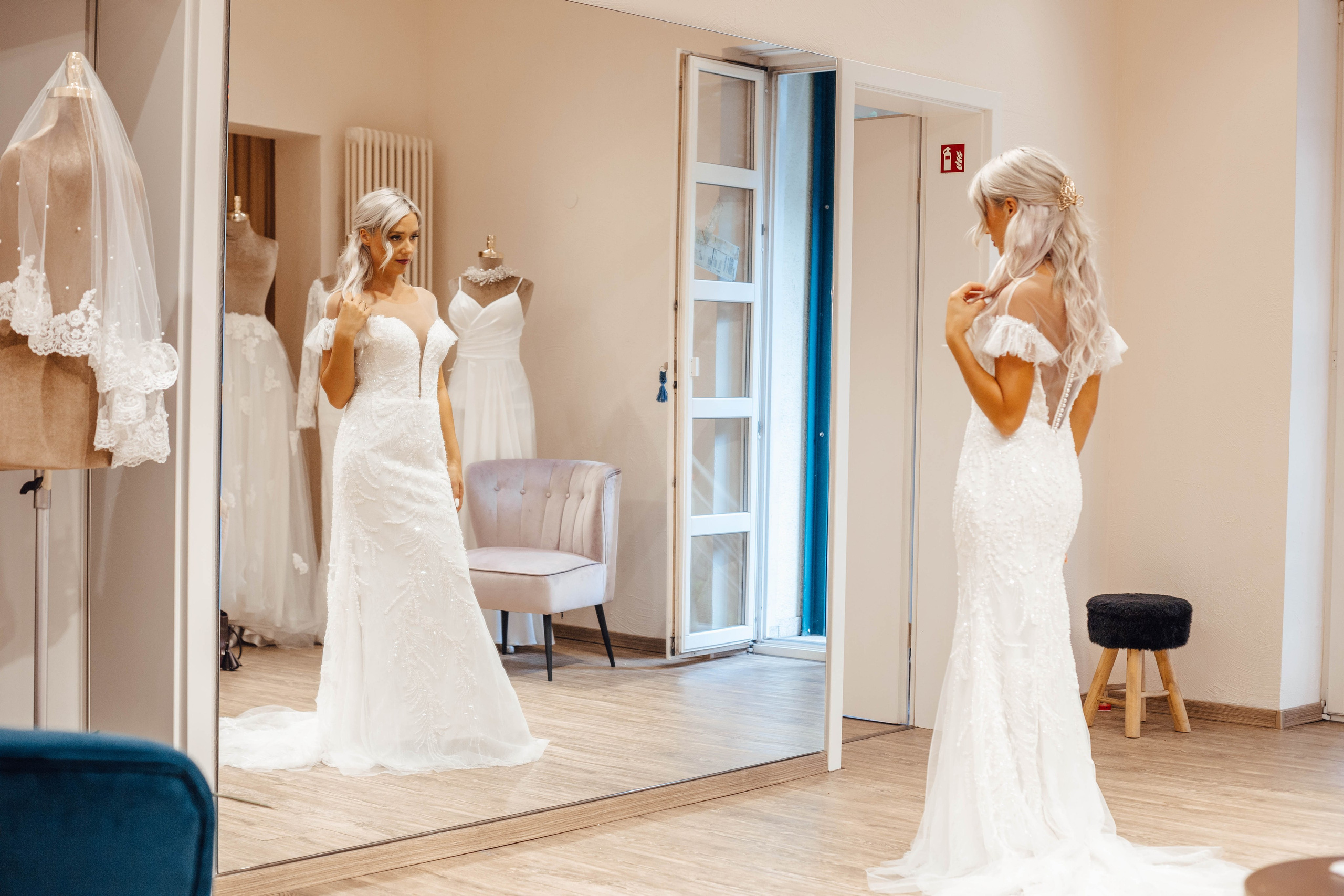 Dimeras Brautmode. Natalia Belov Familien - und Hochzeitsfotografin