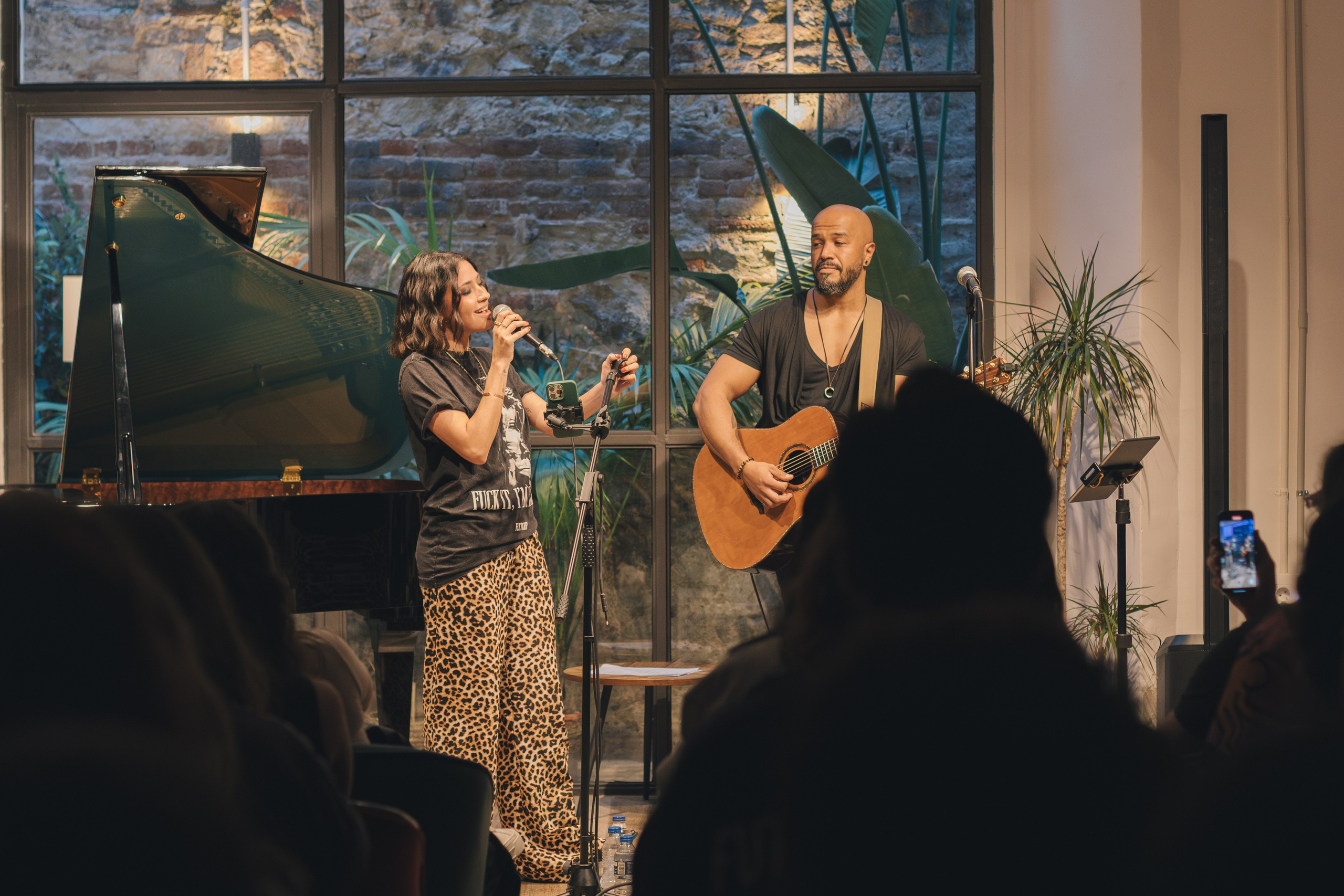 Neslive Music, Barcelona. Главная