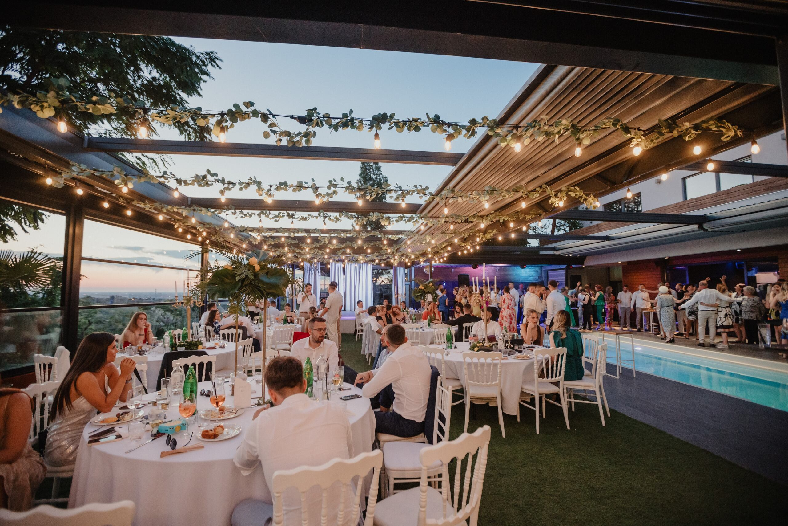 Leona & Ivan. Wedding photographer based in Novi Sad, Marko Milivojevic