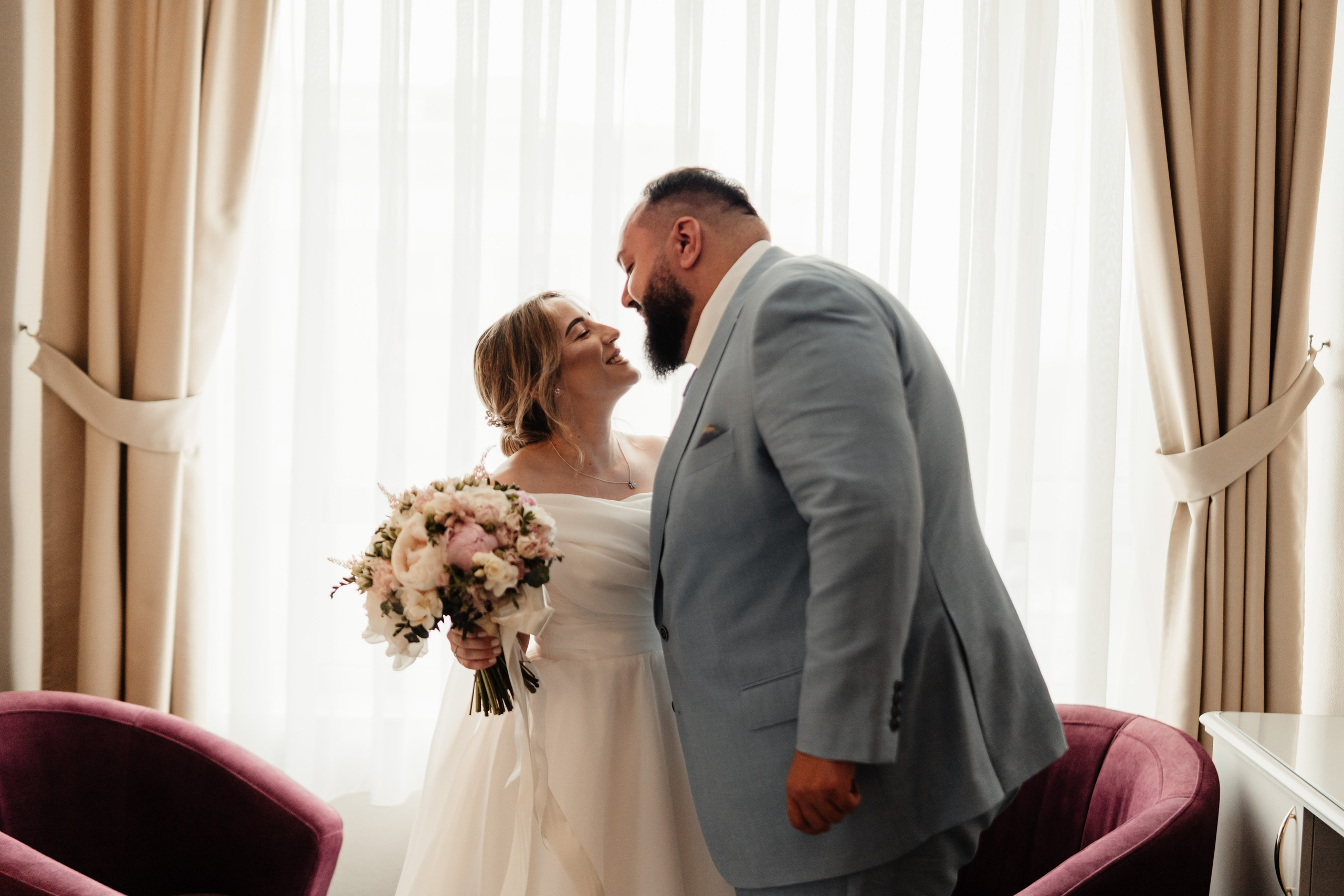 Alexandra + Andrei / Iasi. Foto-Video Nunta Iasi, Suceava, Bucuresti / Disponibilitate 2025 — 2026 — 2027