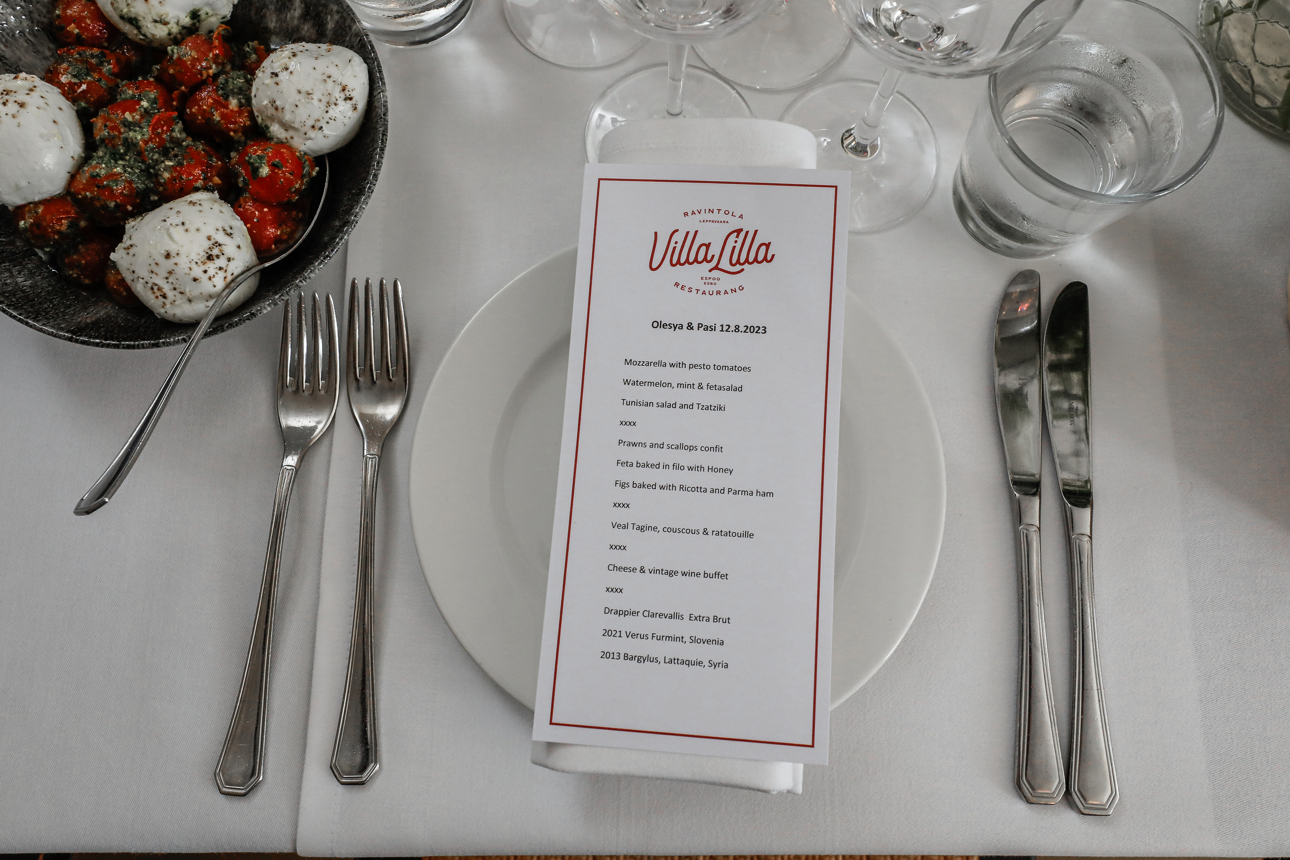 Aiheen valokuvaus. Ekaterina Mansur, muotokuvafotografi Suomessa (Helsingissä ja Uudellam