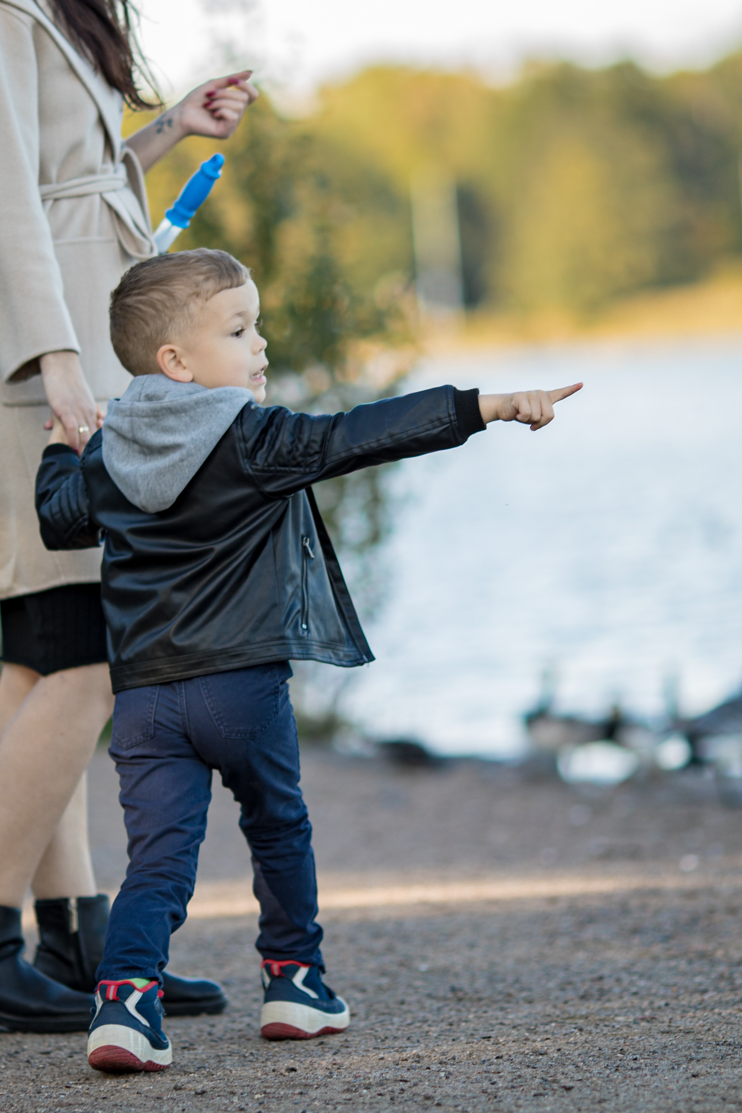 Veljen odotuksessa. Ekaterina Mansur, muotokuvafotografi Suomessa (Helsingissä ja Uudellam