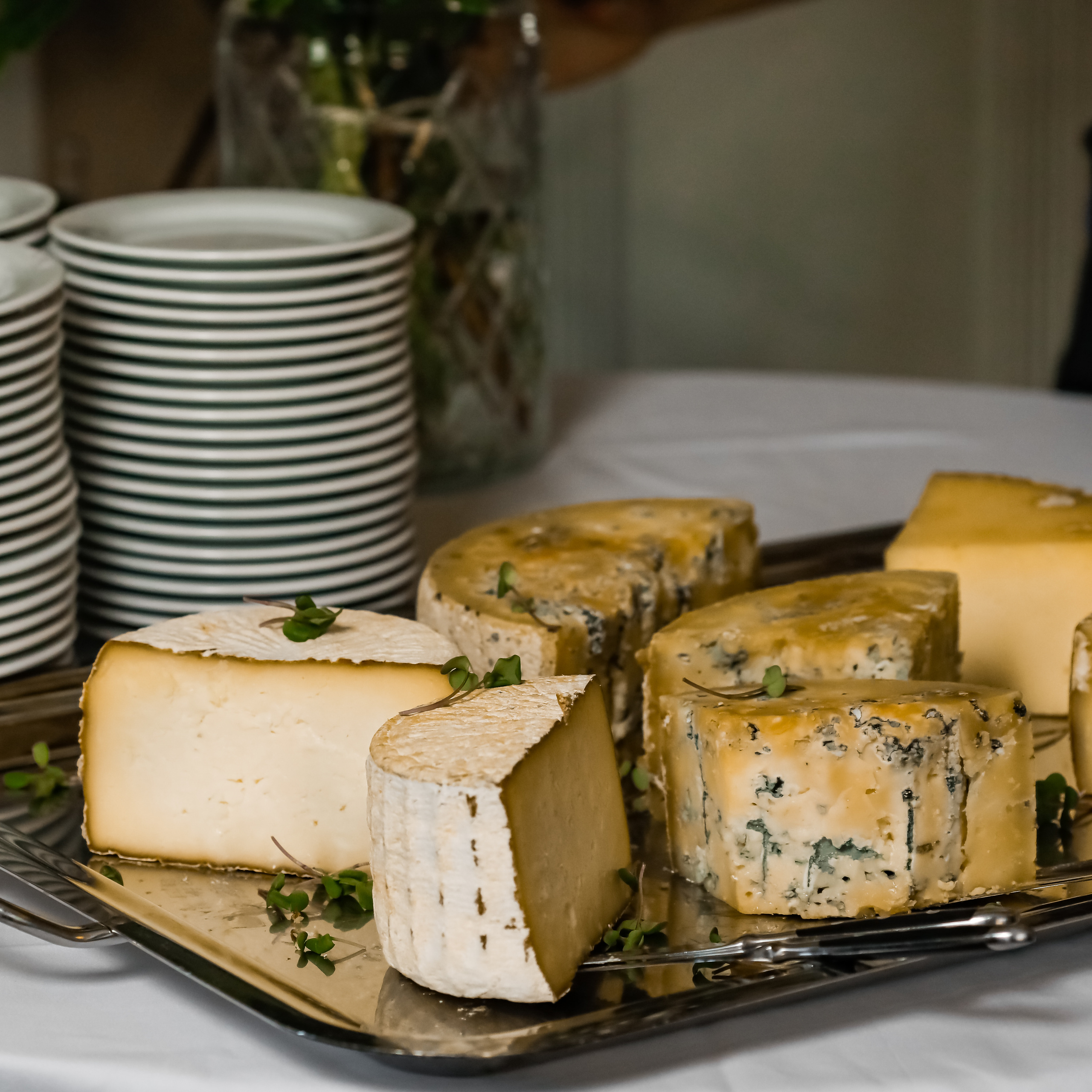 Aiheen valokuvaus. Ekaterina Mansur, muotokuvafotografi Suomessa (Helsingissä ja Uudellam