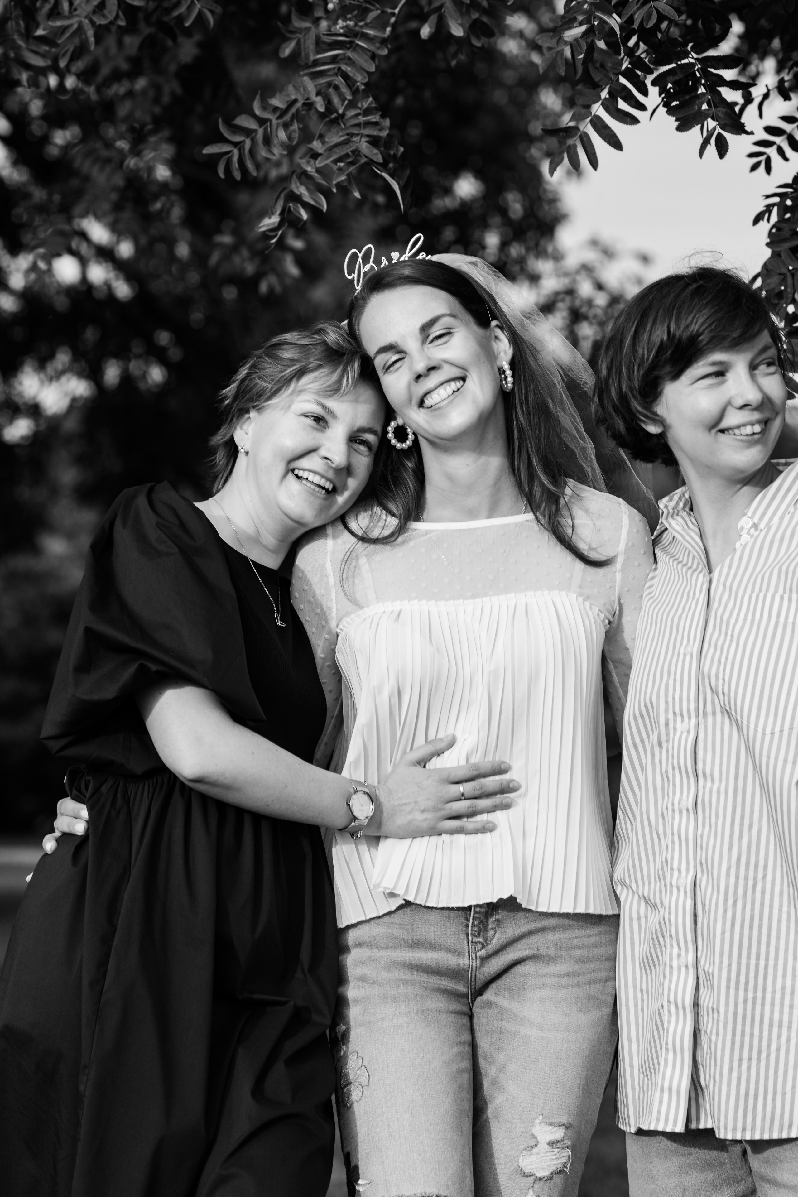 Polttarit. Ekaterina Mansur, muotokuvafotografi Suomessa (Helsingissä ja Uudellam