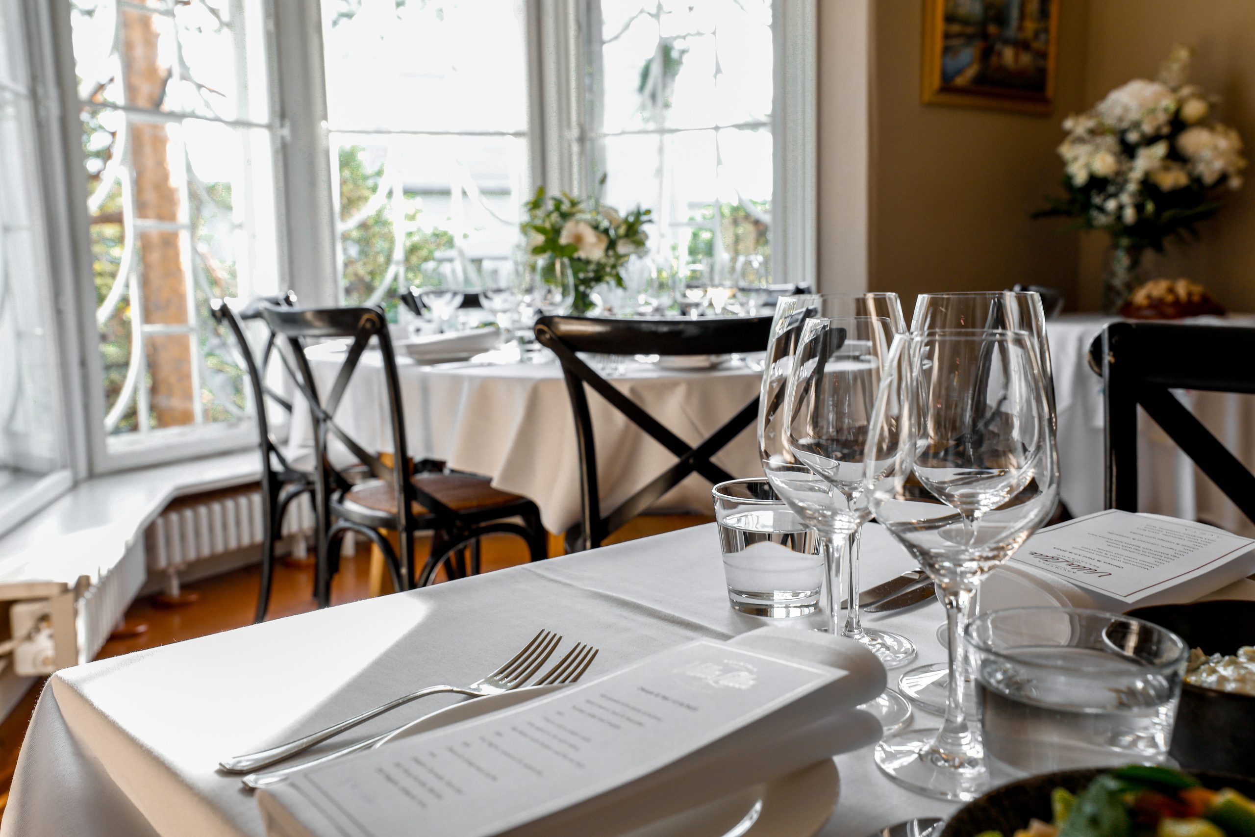 Aiheen valokuvaus. Ekaterina Mansur, muotokuvafotografi Suomessa (Helsingissä ja Uudellam