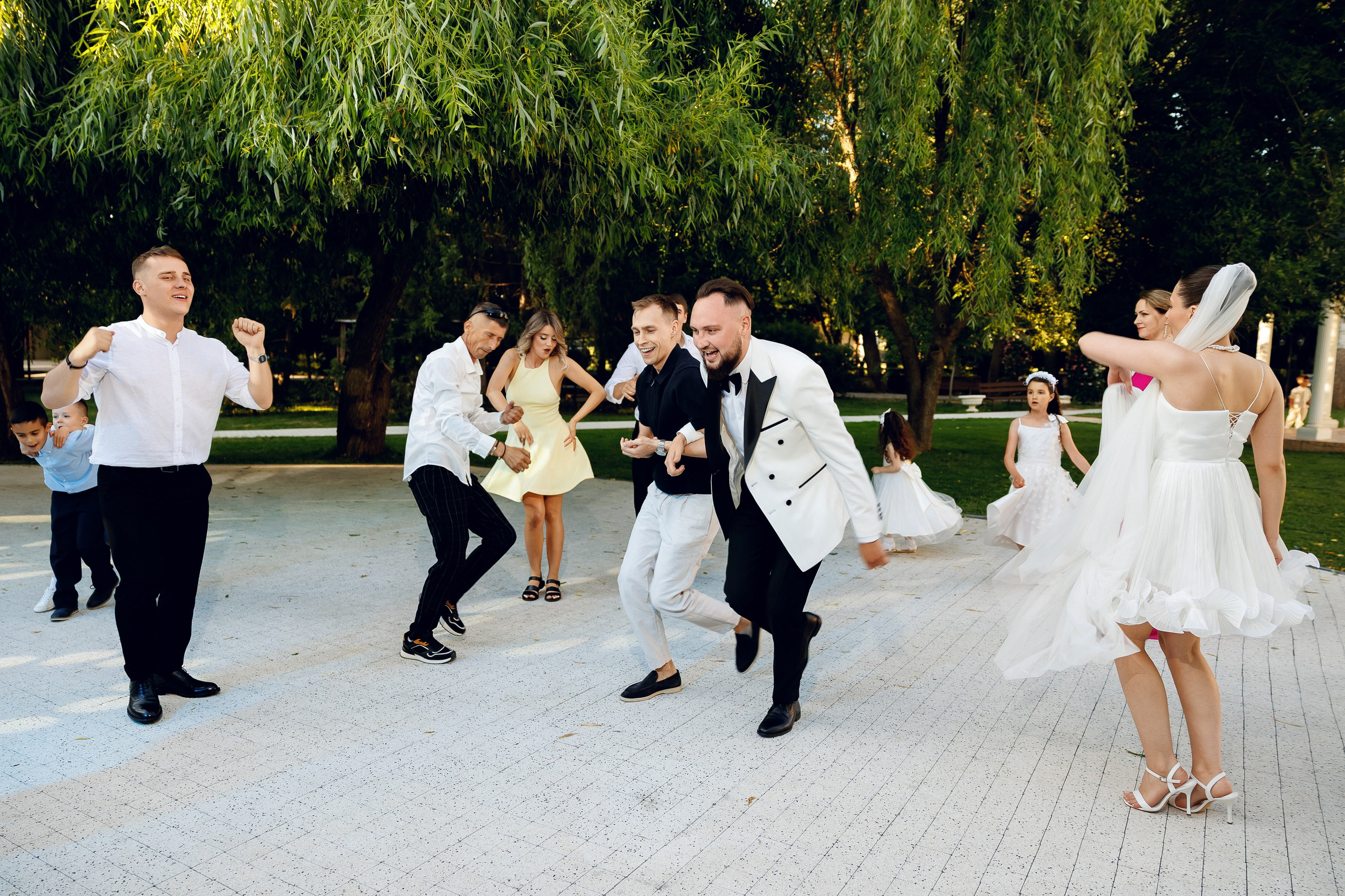Florin & Corina — Complexul Turistic Costesti — Wedding Day. Servicii Foto și Video 067188353