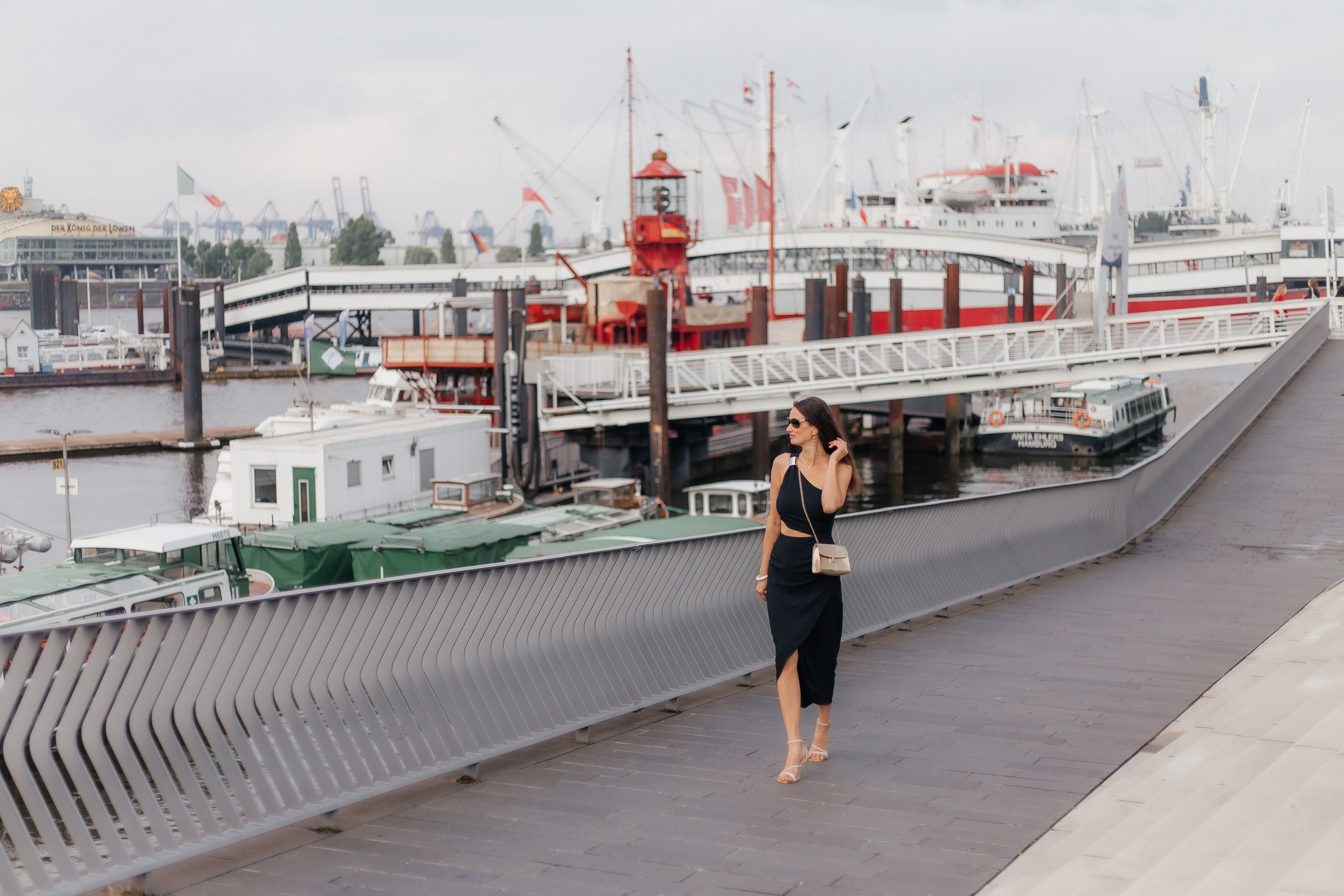 Individuelle Fotoshooting in Hamburg günstig, Fotograf in Hamburg. Fotografin Hamburg Reinbek Elizaveta Romanova