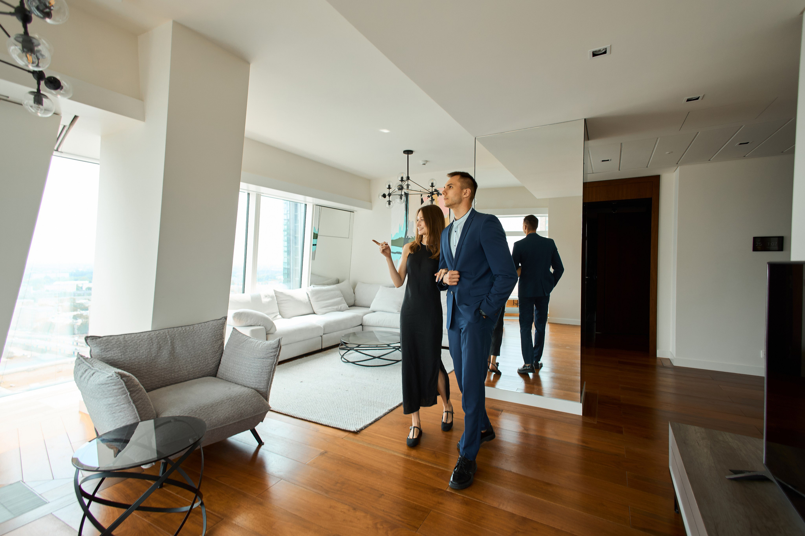 Reklamowa sesja zdjęciowa dla agencji nieruchomości Zlota 44 – Fotografia reklamowa w Warszawie. Portrait & Fashion Photographer | Сannes, Paris, Monaco, Dubai, Kyiv — - Alisa Postnykova