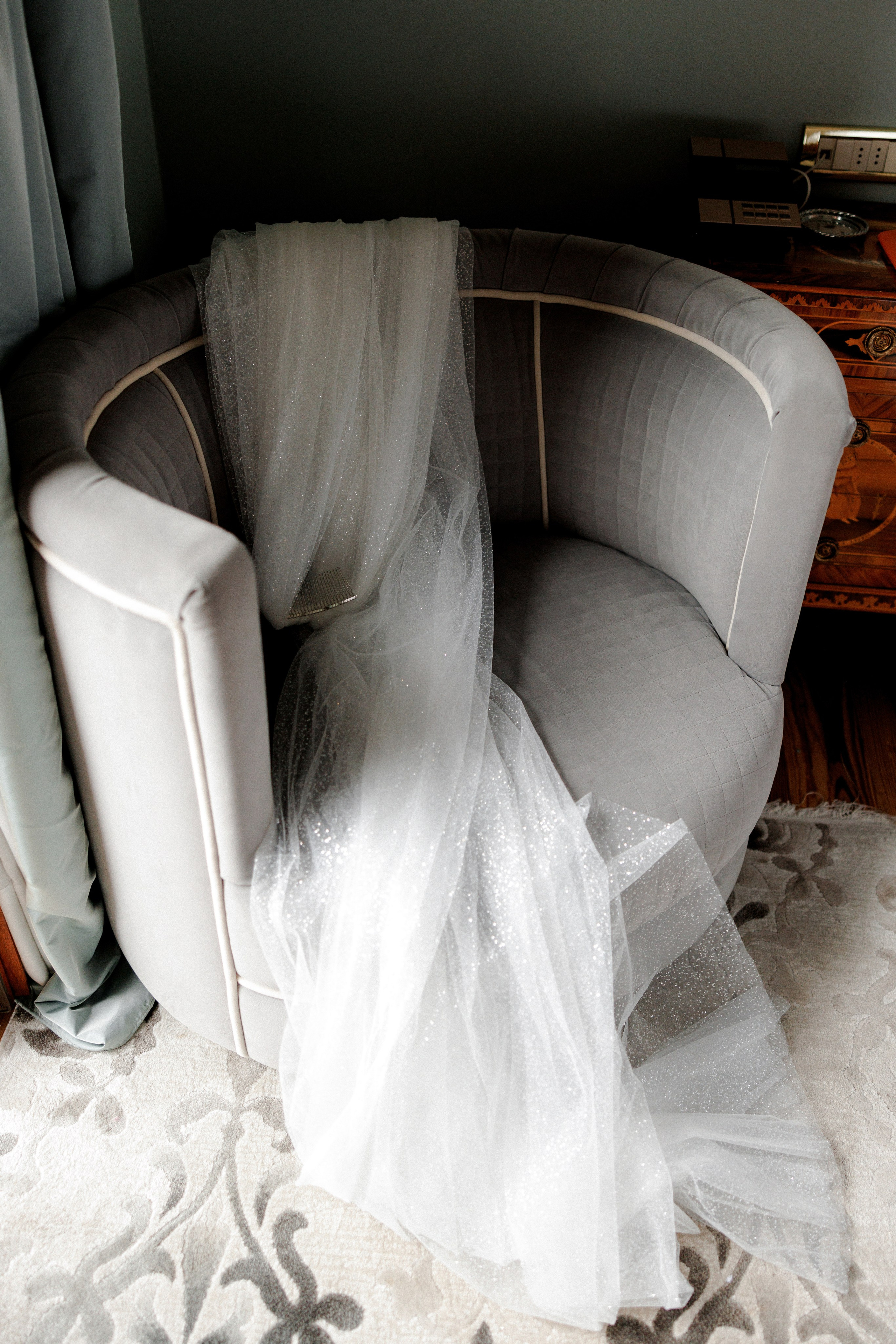 A Timeless & Chic Wedding at Villa Balbianello and Grand Hotel Tremezzo, Lake Como. Wedding and Family Photographer Switzerland and Italy. Valeria Diaz