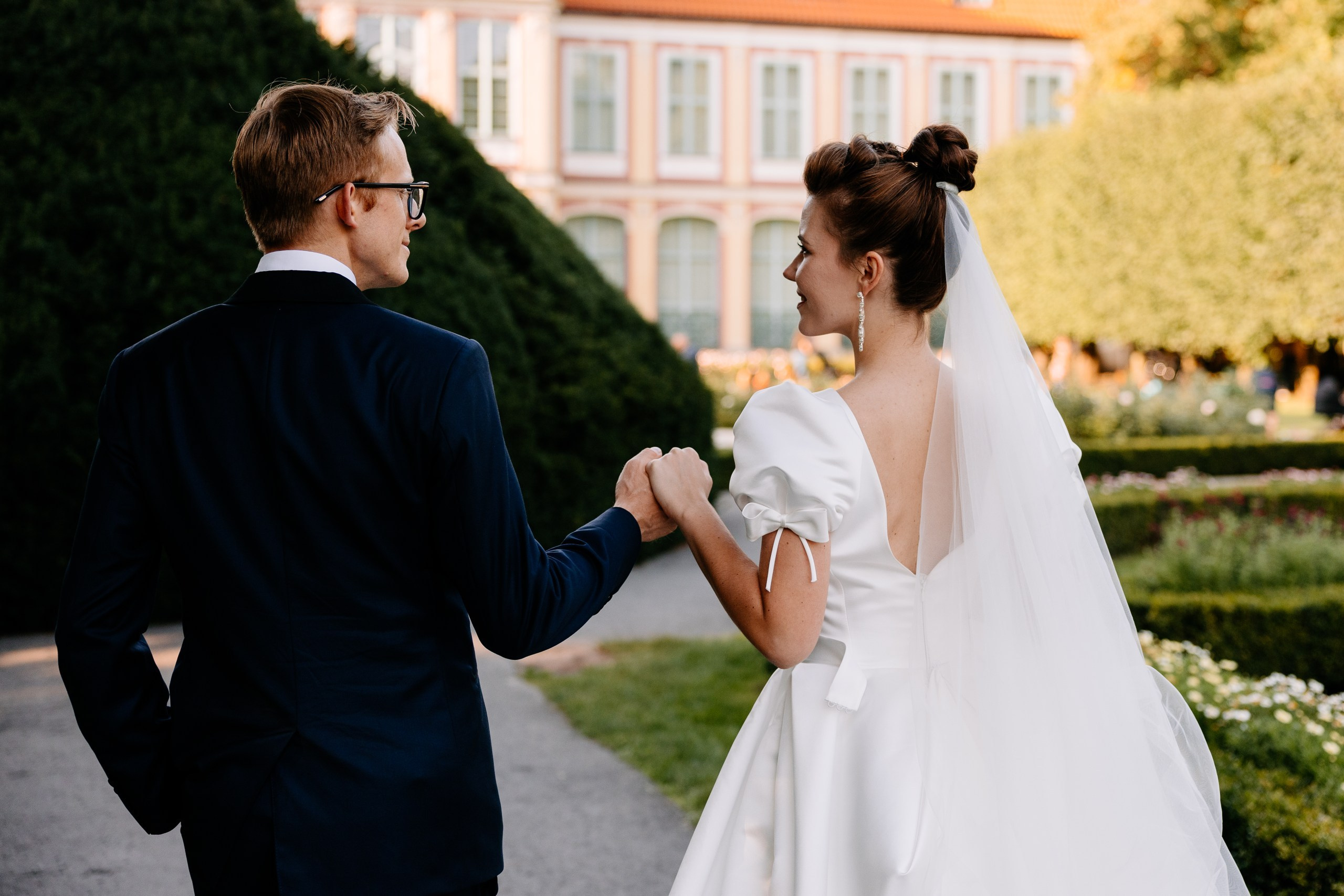 Wiki ♡ Przemek. Fotograf Ślubny Warszawa - Sesje Biznesowe Rodzinne Eventy