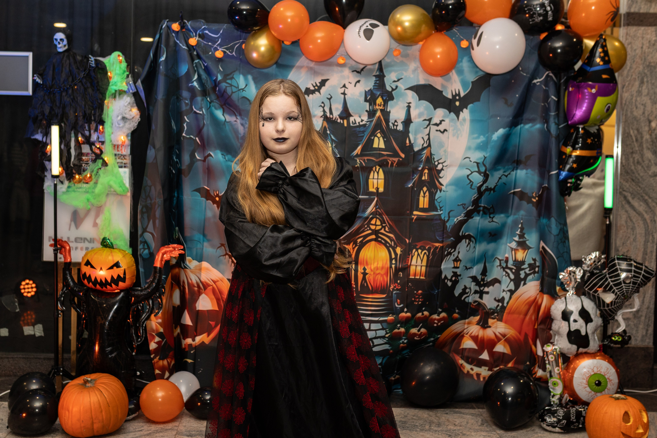Leo dance studio Helloween 2025. Семейный и детский фотограф в Варшаве Мила Бобровская