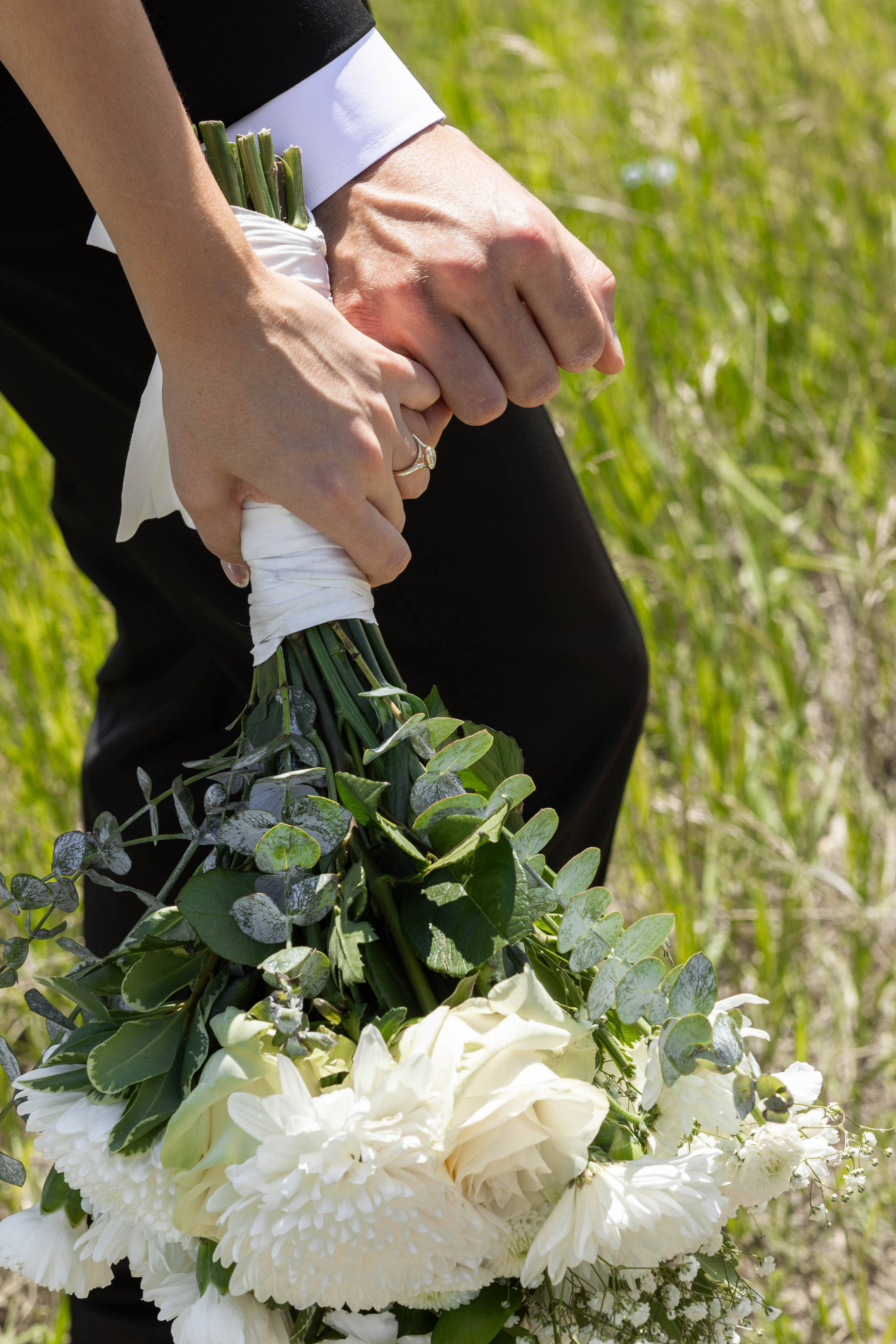Beautiful Lakeside Wedding Photography. Wedding photography and videography in Regina, Saskatchewan