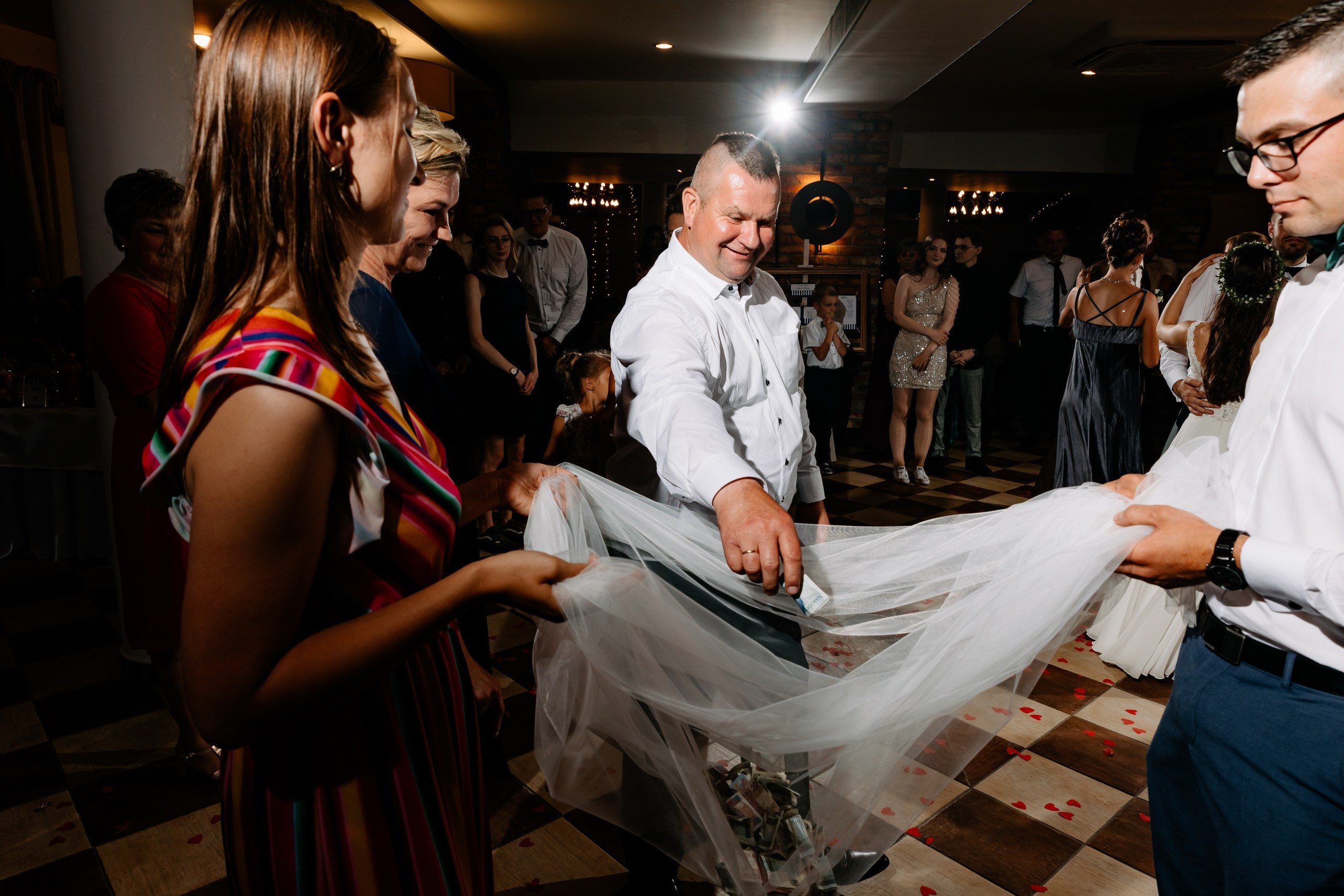 Laura ♡ Marcin. Fotograf Ślubny Warszawa - Sesje Biznesowe Rodzinne Eventy