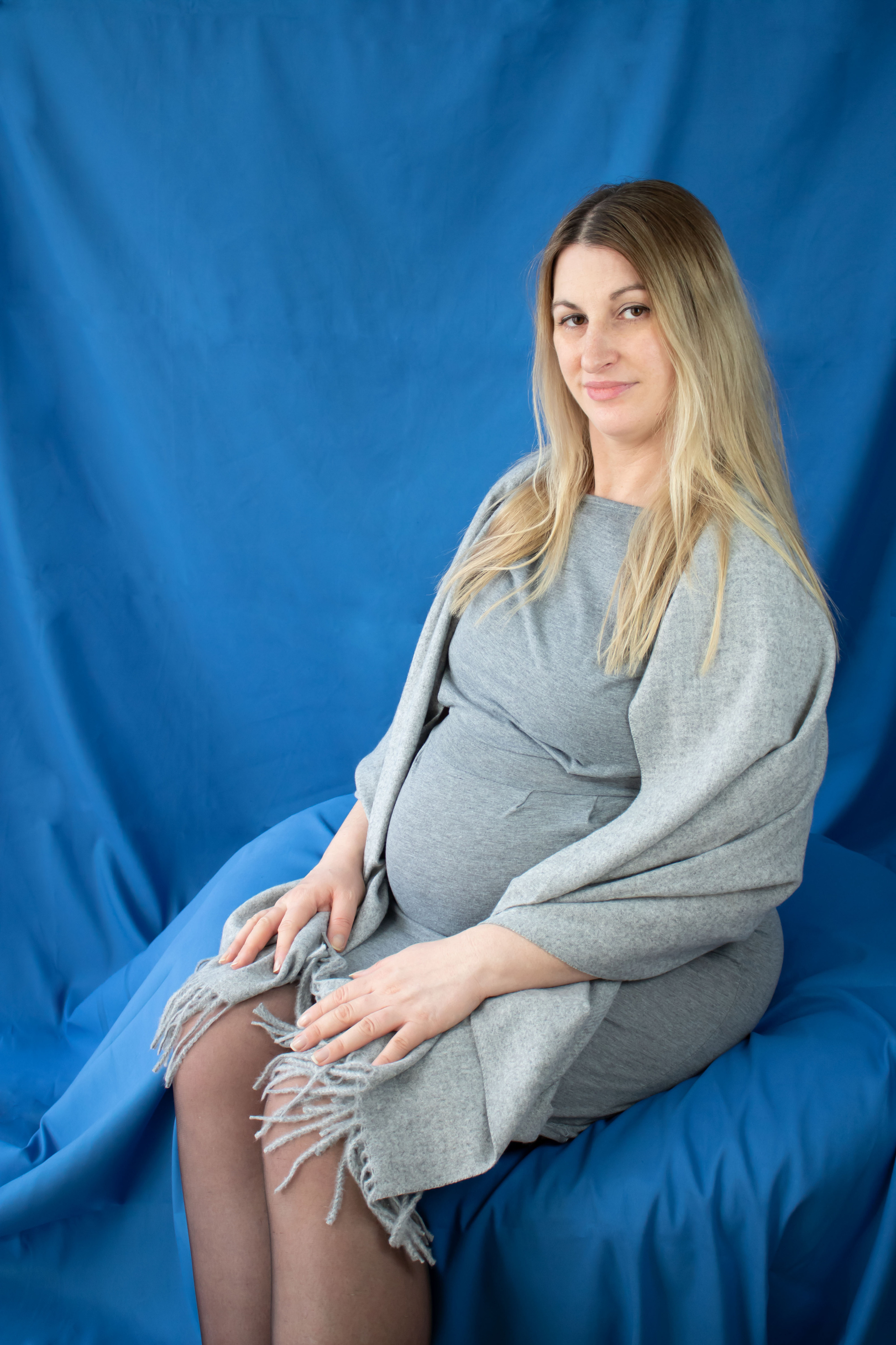 MATERNITY. Family and children photographer from Manchester, country England