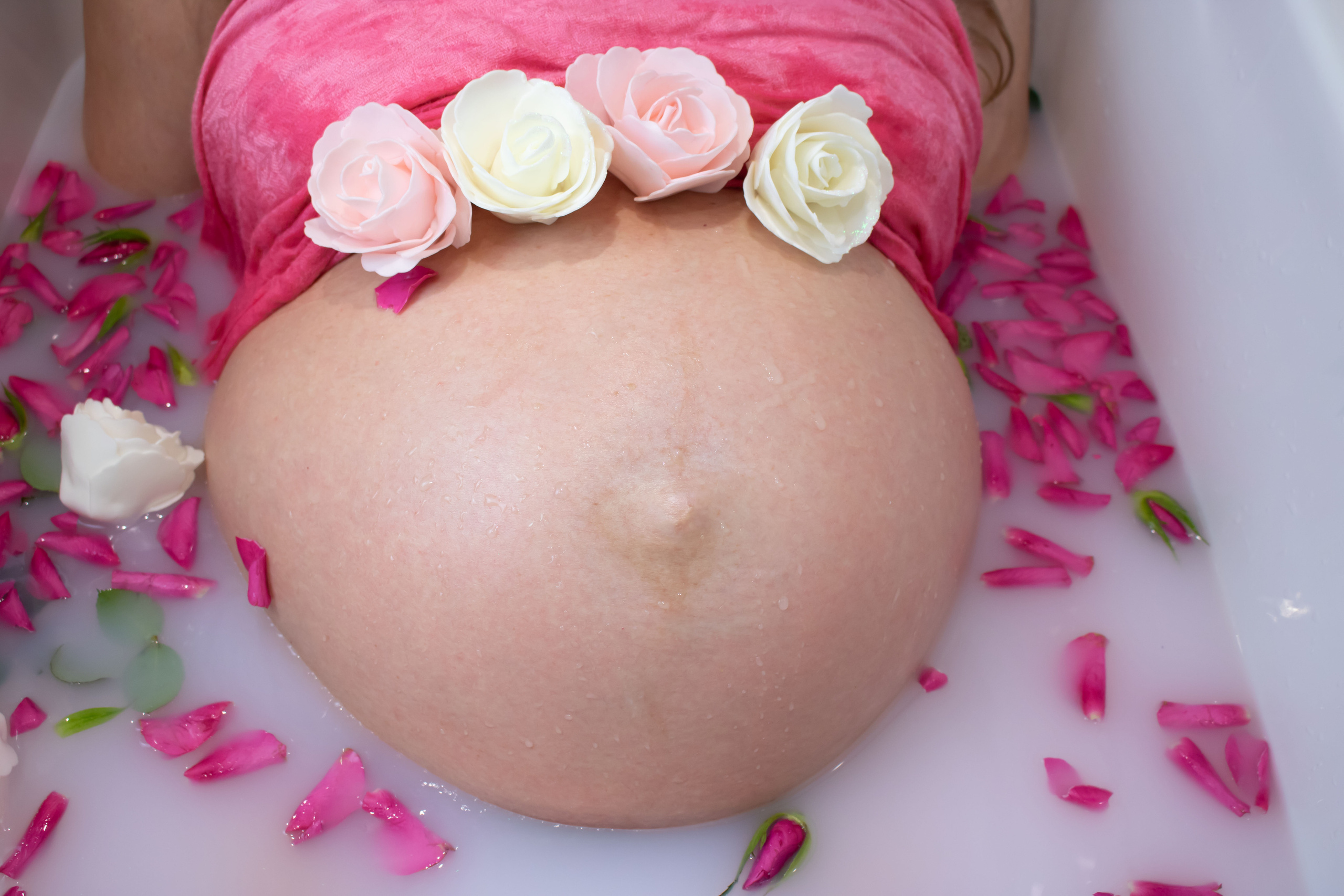 MATERNITY. Family and children photographer from Manchester, country England