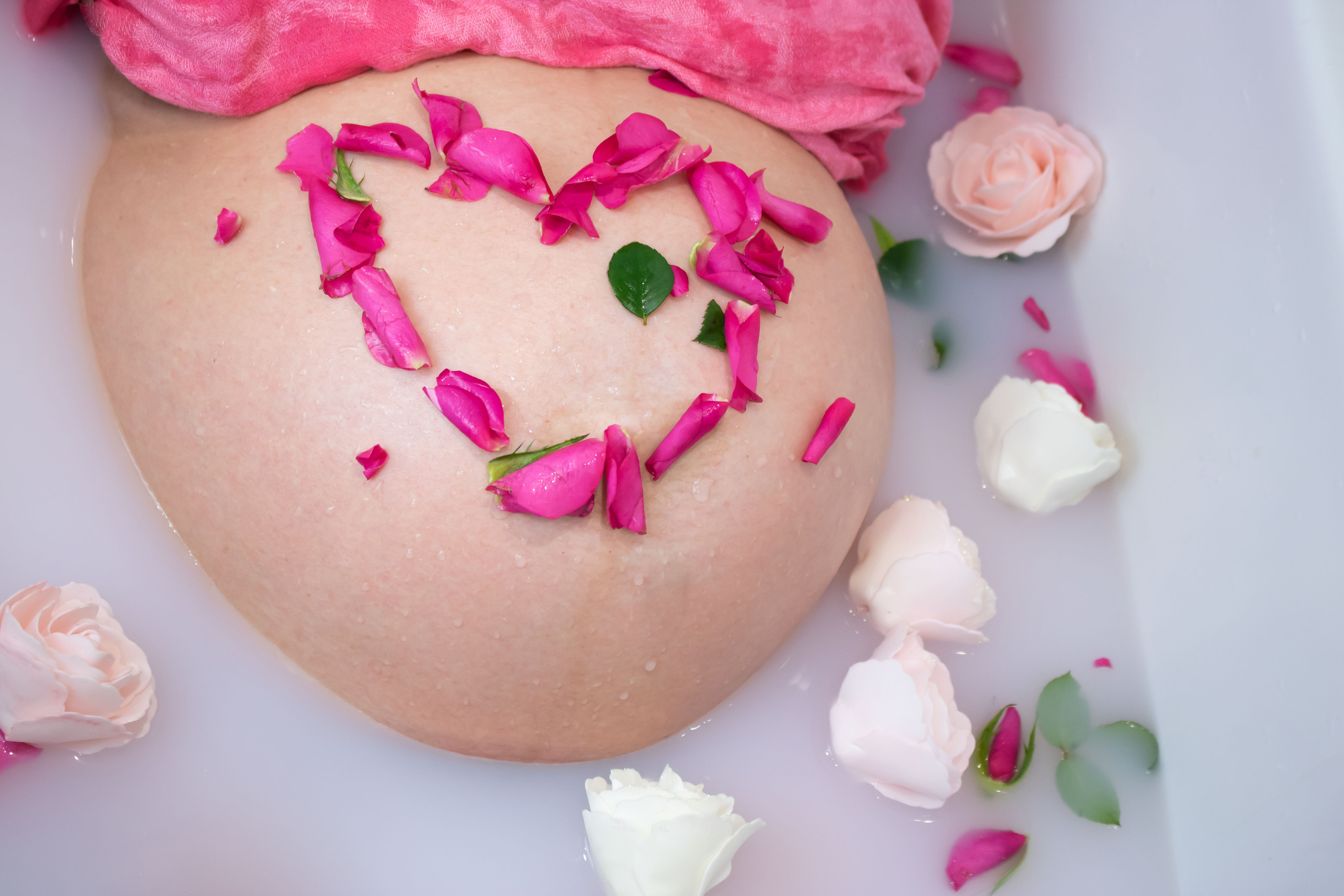 MATERNITY. Family and children photographer from Manchester, country England