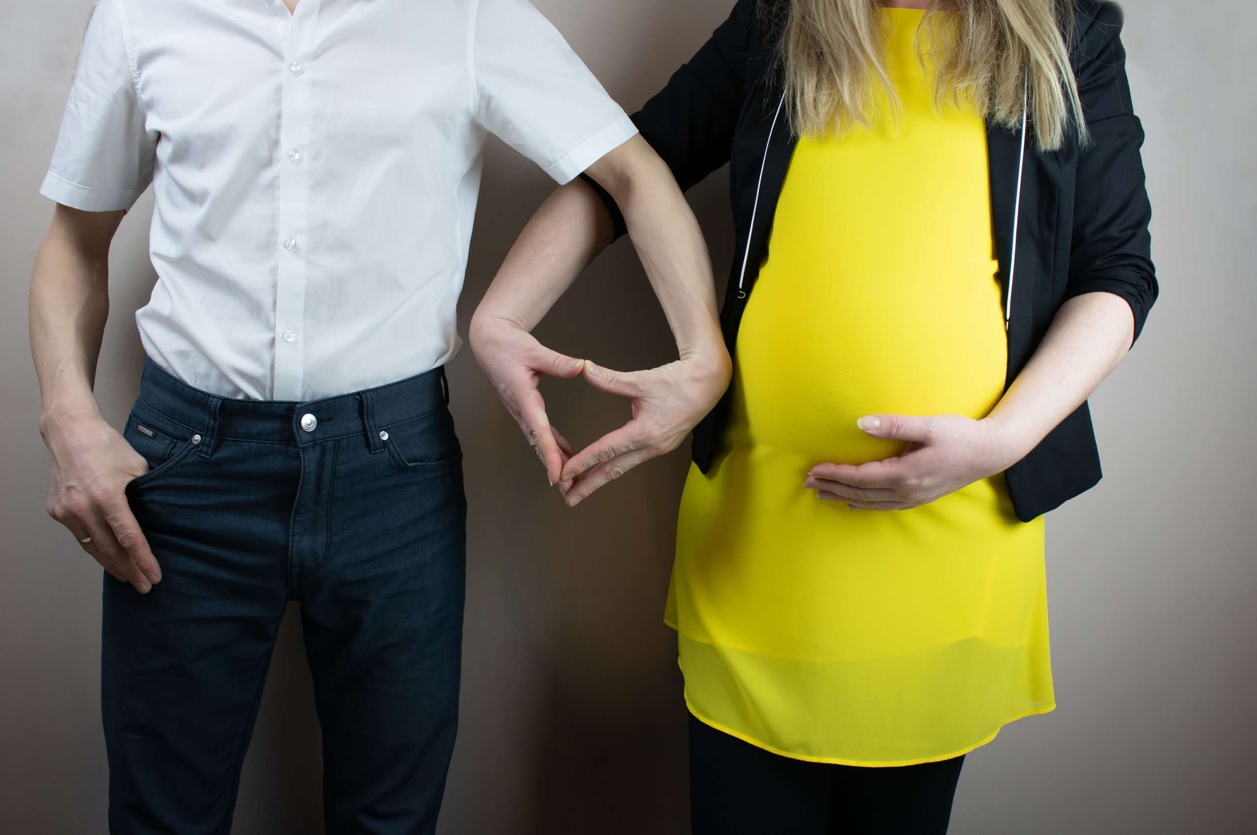 MATERNITY. Family and children photographer from Manchester, country England