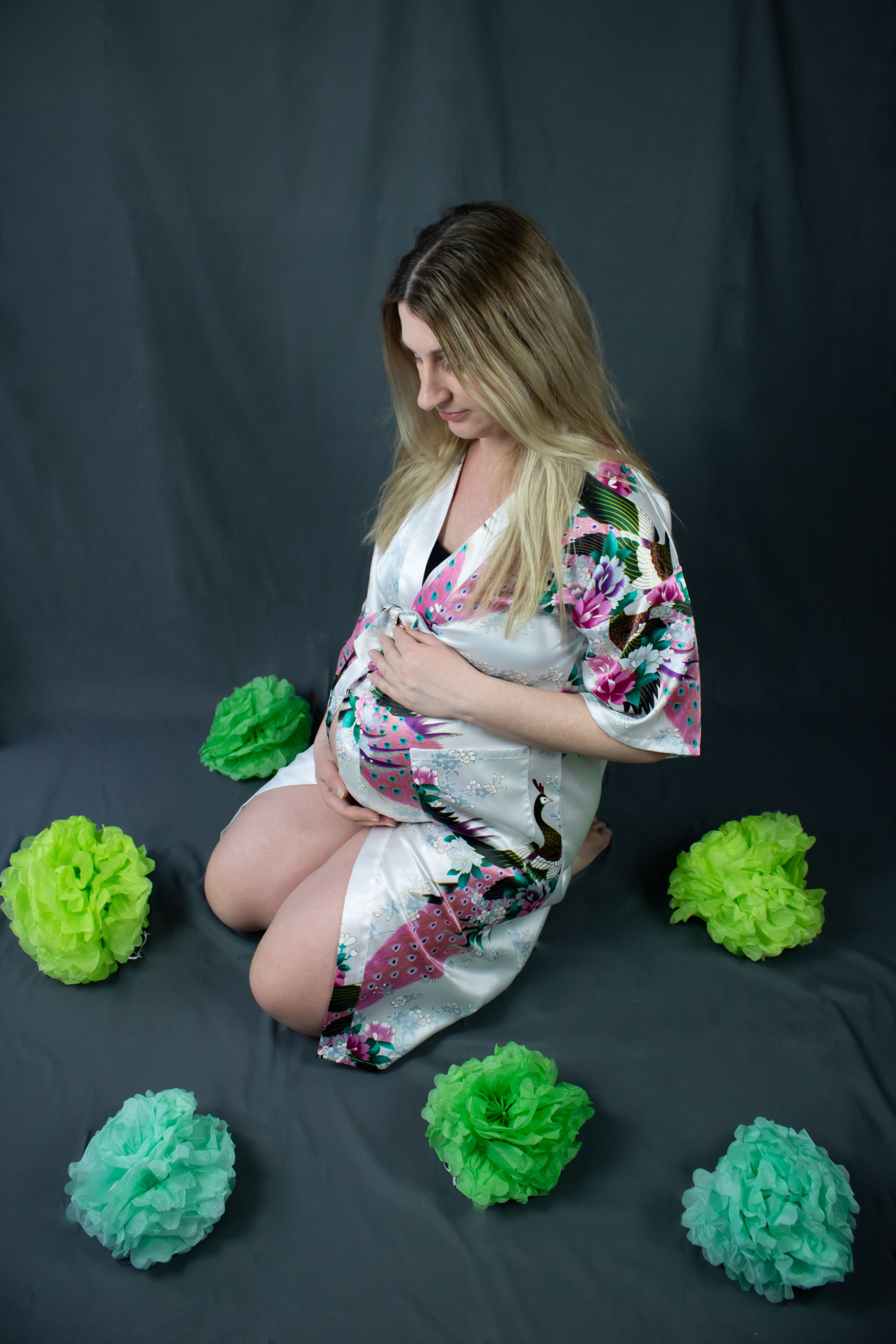 MATERNITY. Family and children photographer from Manchester, country England