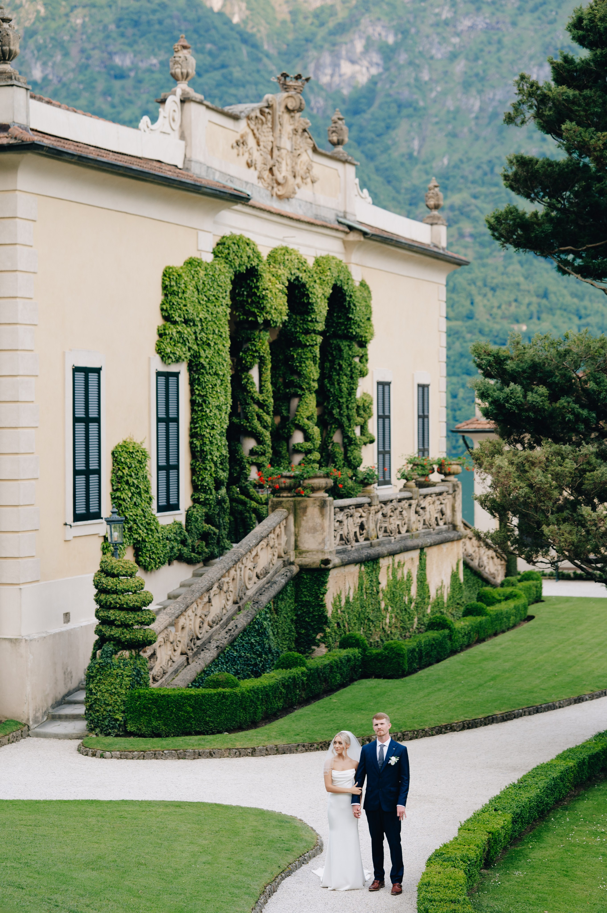 Lake Como. Lake Como Photographer — Proposal | Wedding | Elopement