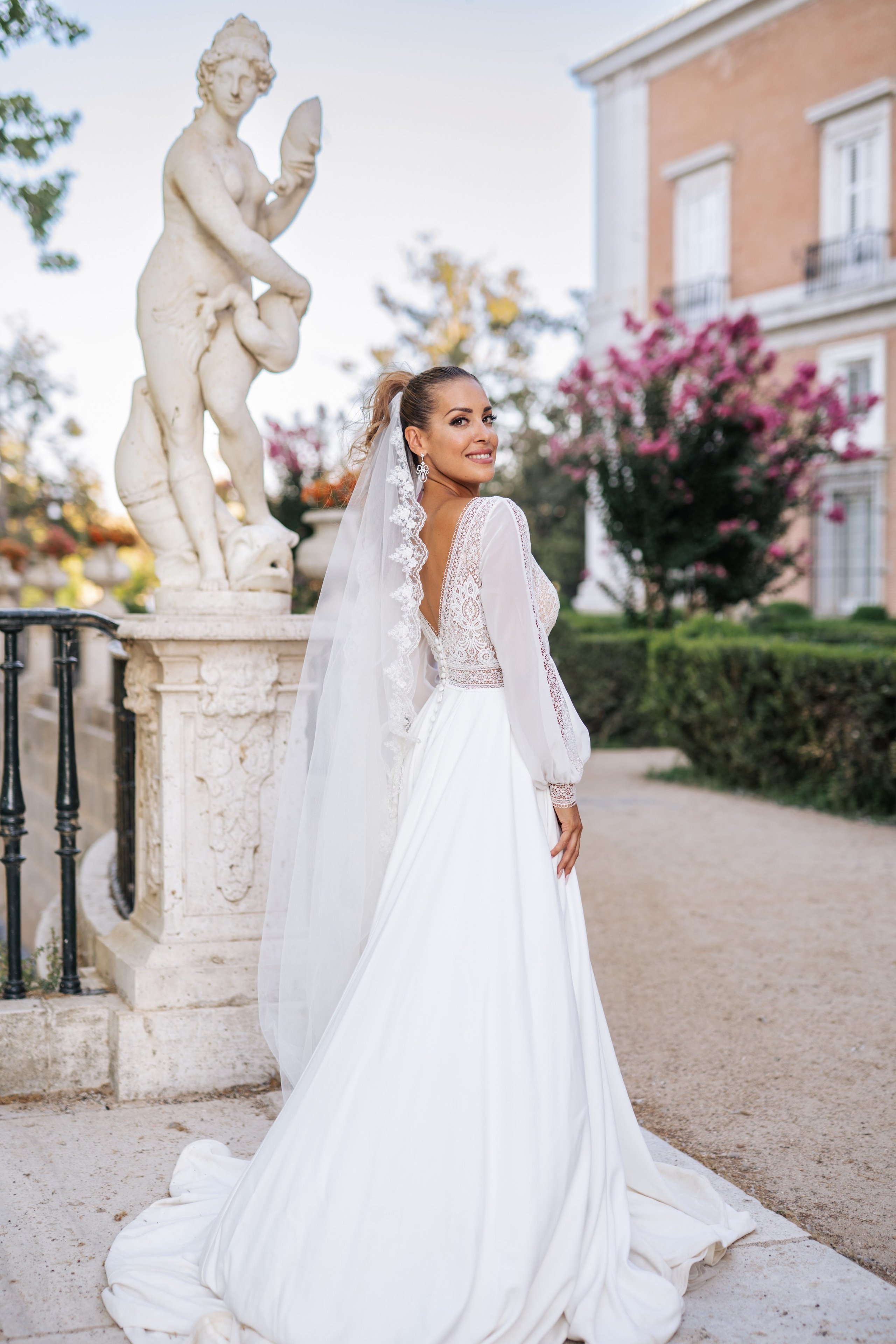 Brand content photography for wedding salon. Photographer in Madrid, Spain. Alyona Belyaninova