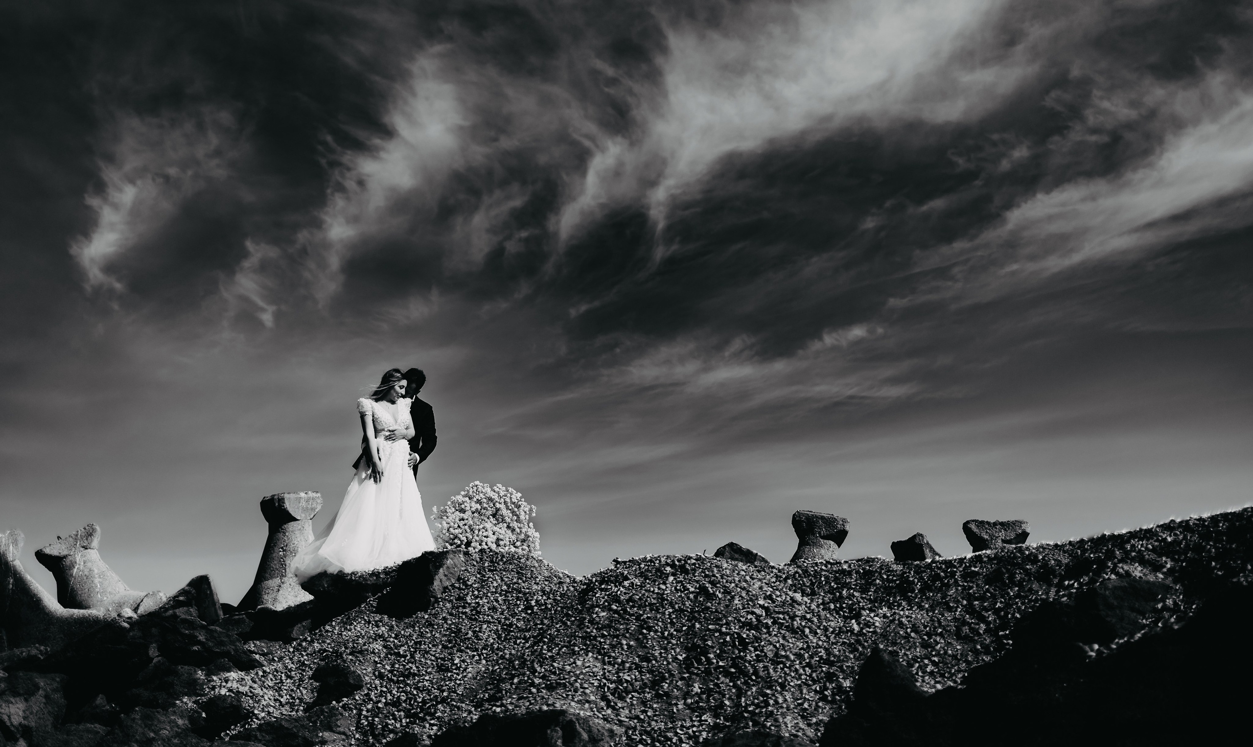 Fotografii de la sedinte foto Trash the Dress. Codux — Fotograf Tulcea | Fotograf Evenimente