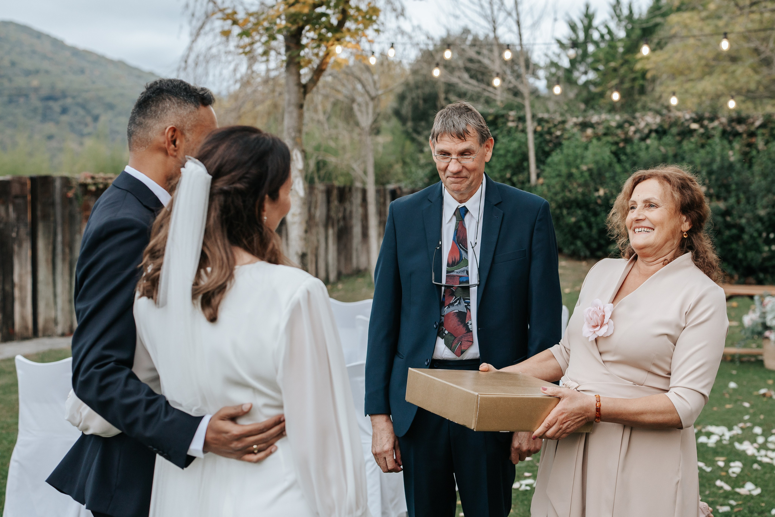 Aurelia+Anand, 02.11.2025, Olot. Fotógrafa de bodas en Cataluña