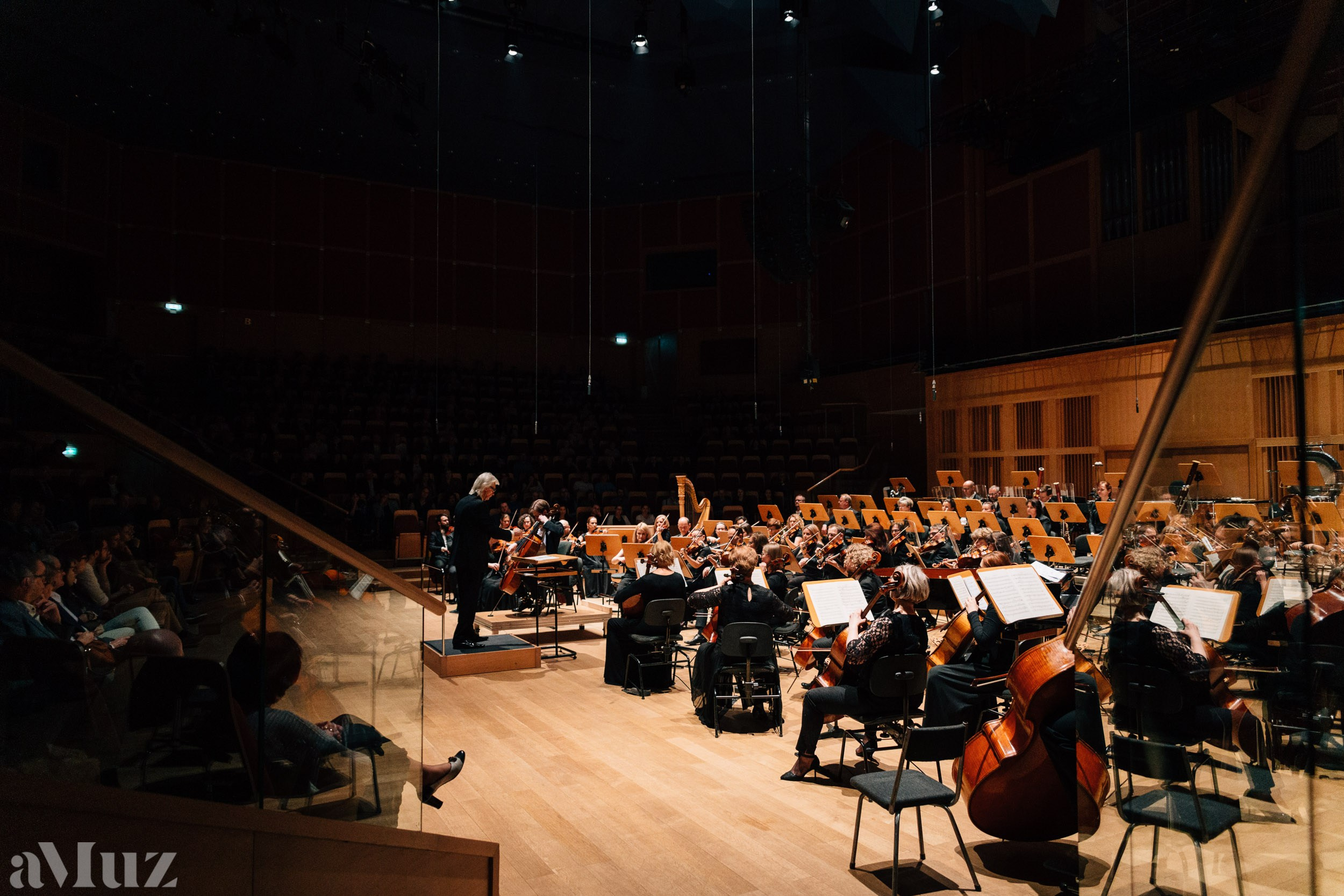 Filharmonia Bałtycka. Fotograf Ślubny Warszawa - Sesje Biznesowe Rodzinne Eventy