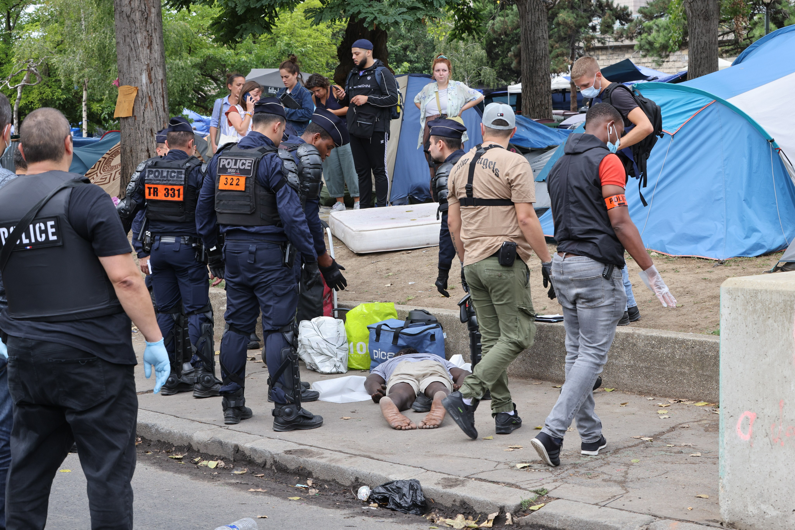 ANTI CRACK. Natalia Bogdanovska. Films et photographie corporate en France