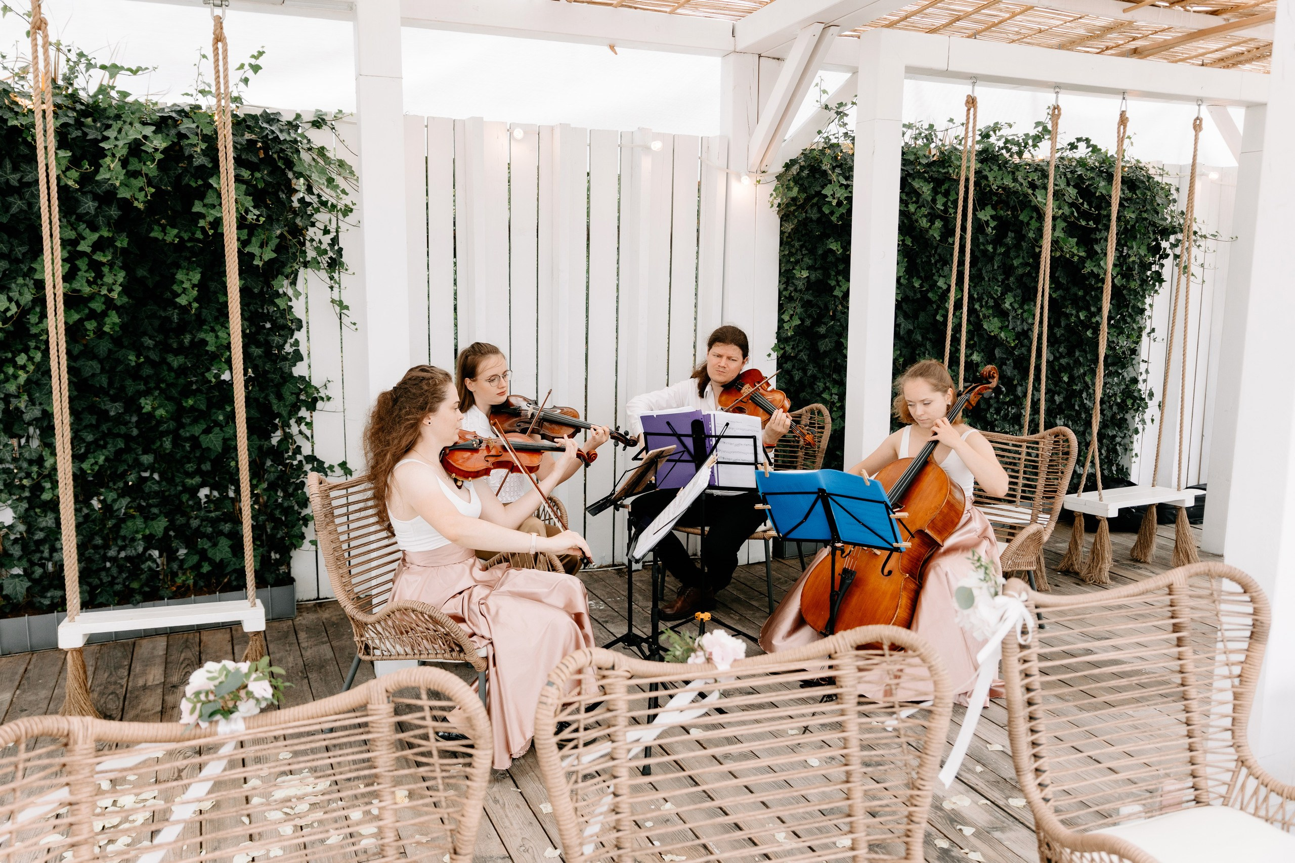 Krzysztof ♡ Weronika. Fotograf Ślubny Warszawa - Sesje Biznesowe Rodzinne Eventy