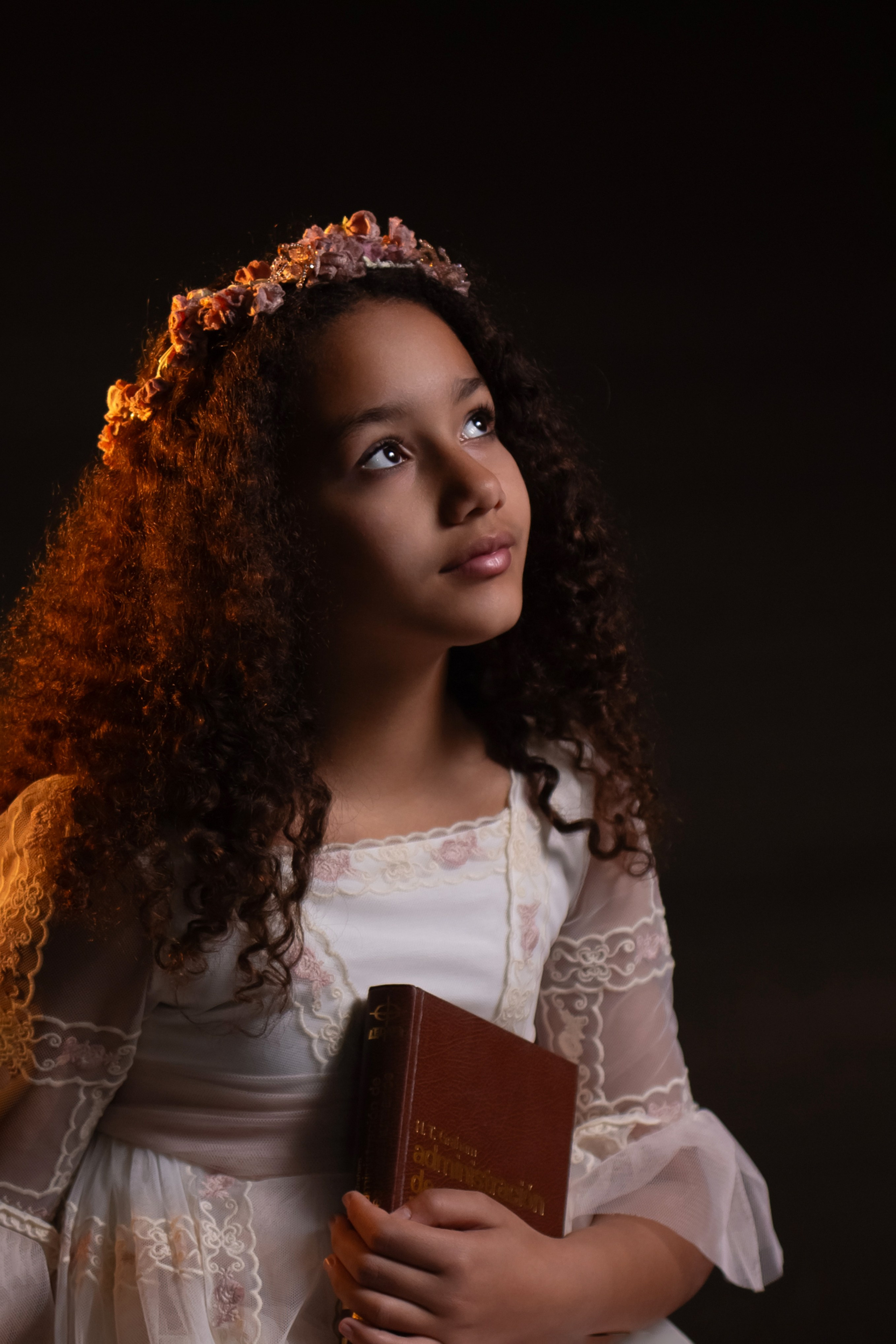 Comunión en el estudio. Fotógrafa profesional en España